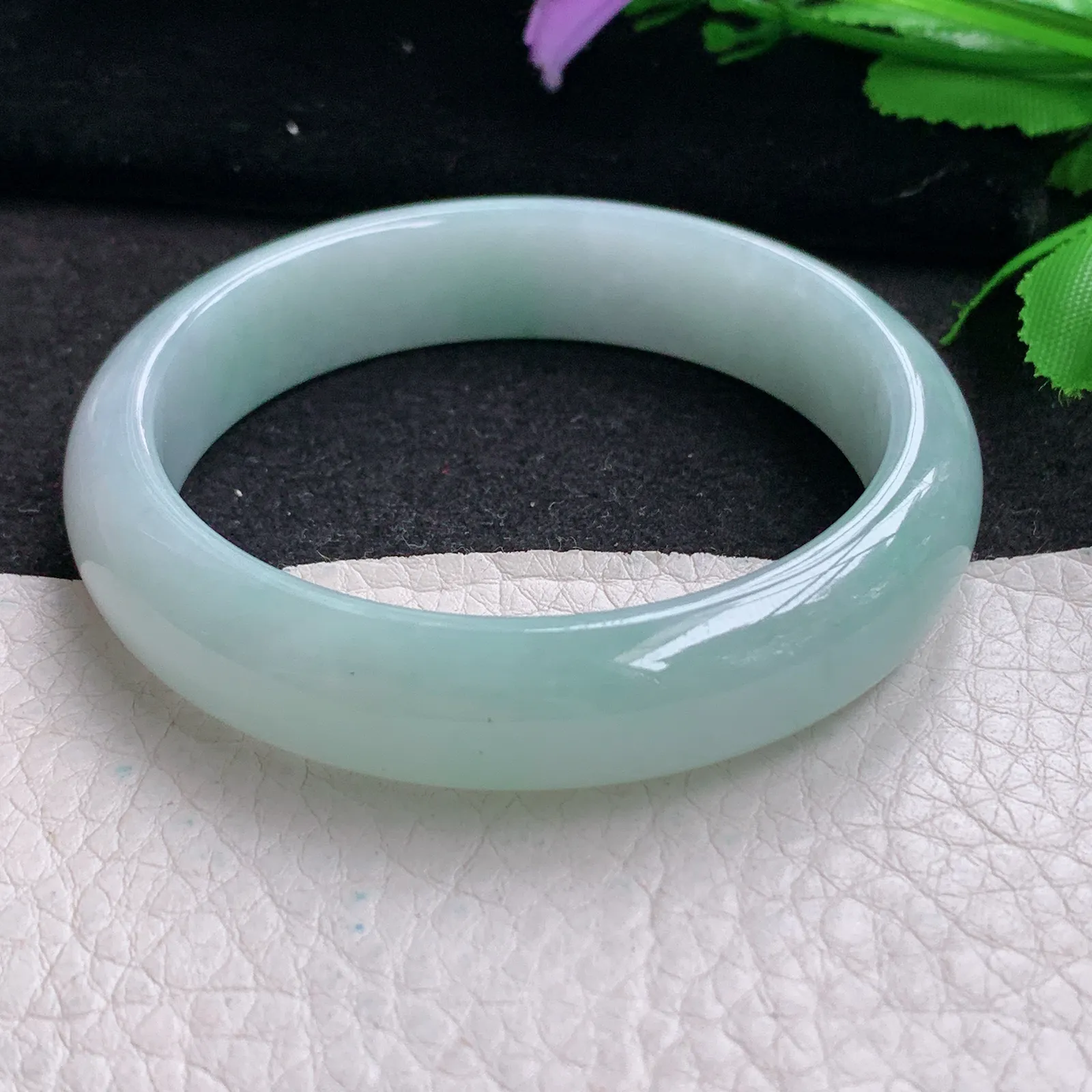 nr实拍54.6*13*7平安镯 缅甸翡翠手镯精美淡绿宽边玉镯子 玉手环