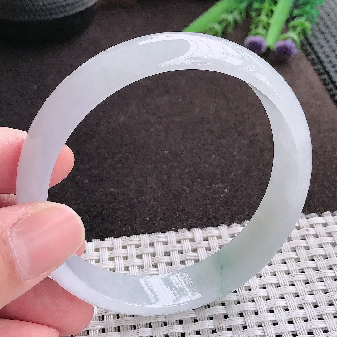 实拍A货翡翠62.5/14.9/6大圈口老坑冰润起胶飘花手镯宽边翡翠玉镯女款