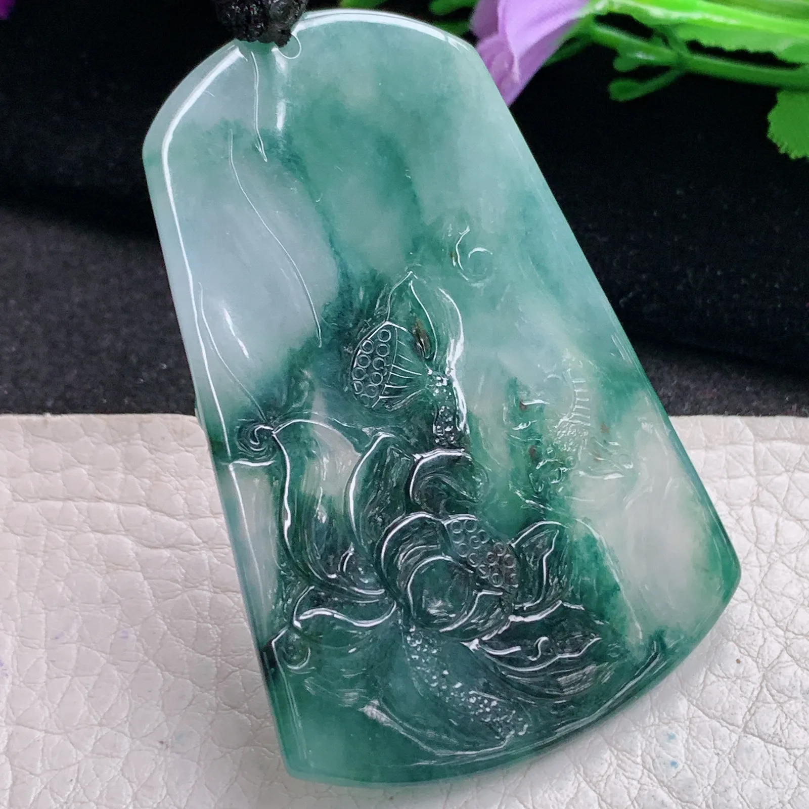 yl实拍63.5*42.8*6缅甸翡翠精雕文殊菩萨 生肖守护神玉吊坠 玉挂坠