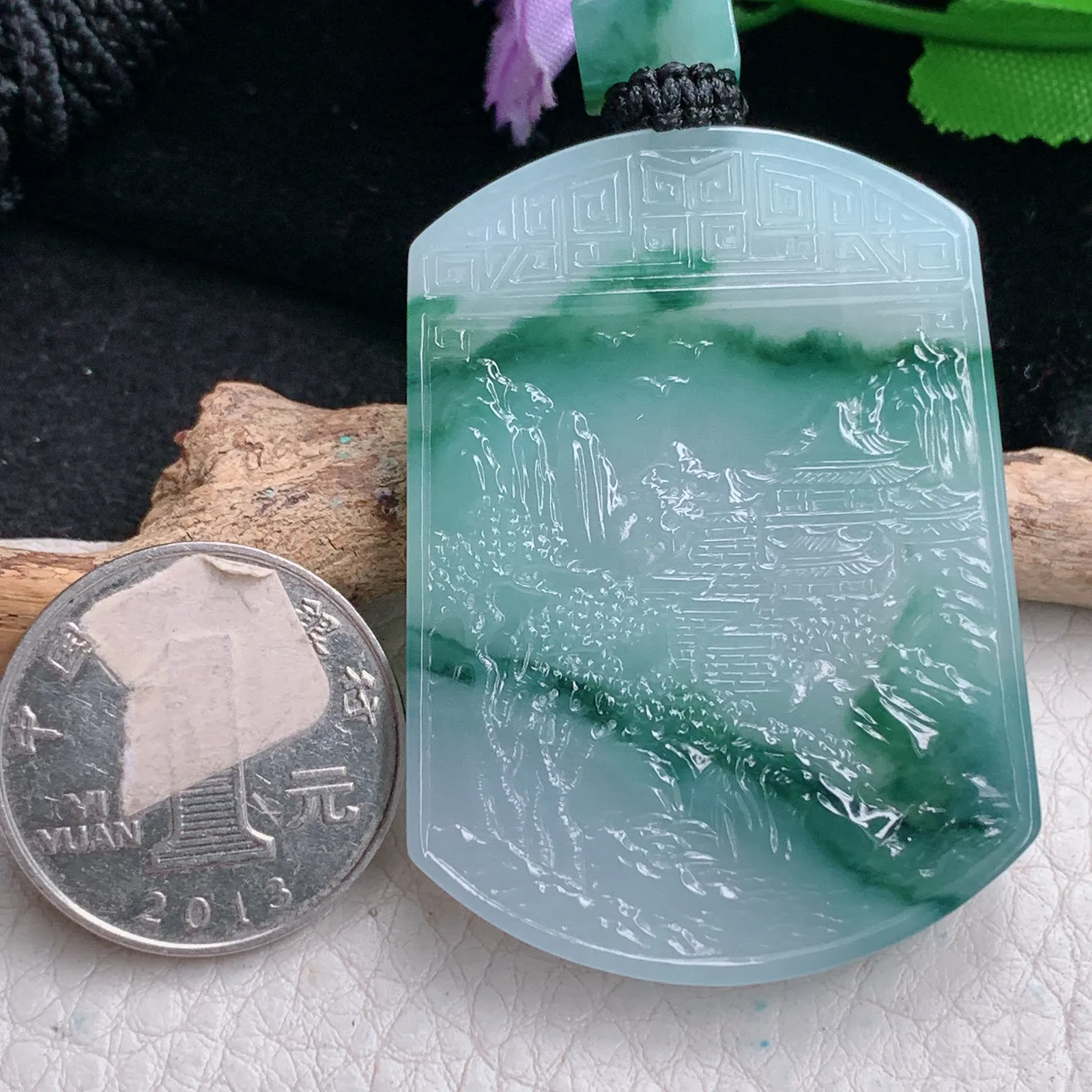 yl实拍1*37.8*5.6缅甸翡翠精雕冰飘花山水 大好河山玉吊坠 玉挂坠