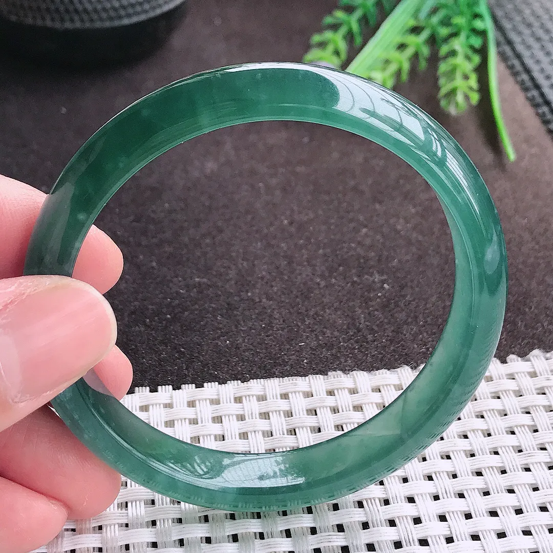 实拍A货翡翠57.5/10.9/3.8老坑冰胶水灵满色蓝韵手镯宽边翡翠玉镯女款