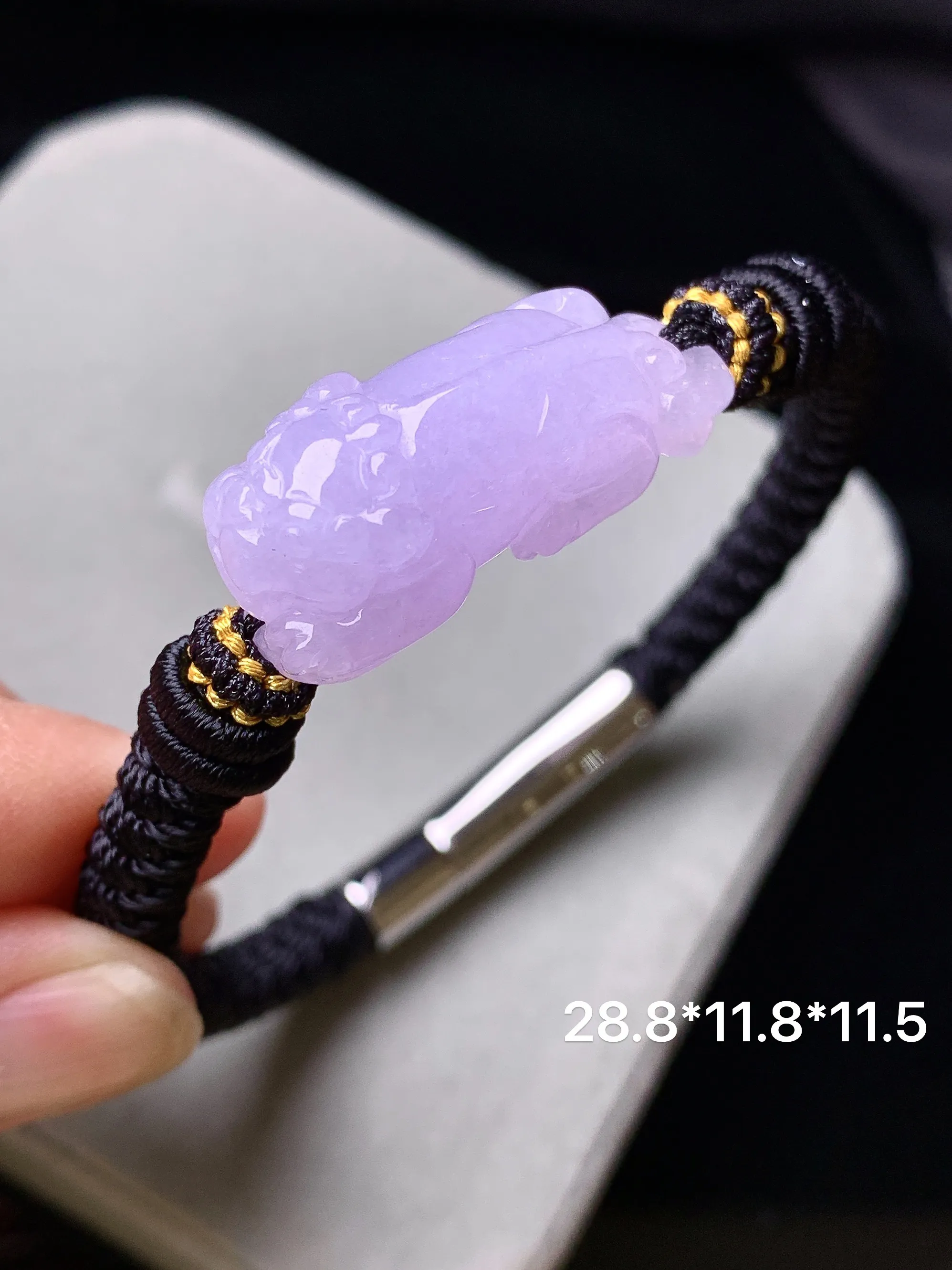 紫罗兰貔貅手链 玉质细腻 色泽清新艳丽 整体尺寸28.8*11.8*11.5