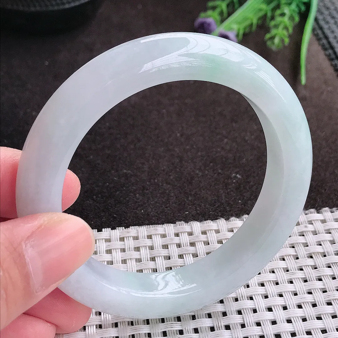实拍A货翡翠55/11.7/9.5老坑冰润起胶厚装手镯宽边翡翠玉镯女款