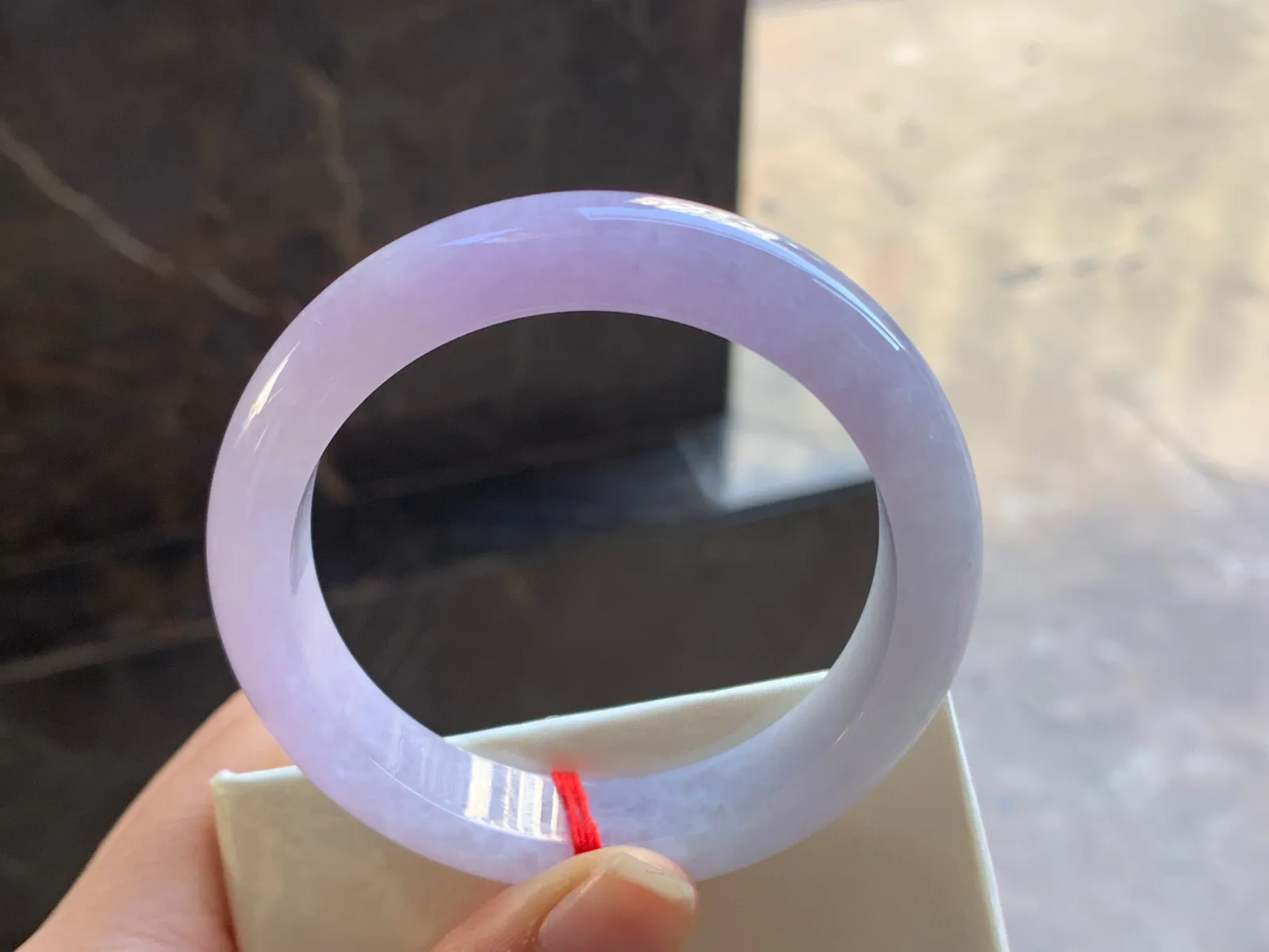 53.5-12.4-8.3

紫罗兰手镯^_^玉质温润 细腻