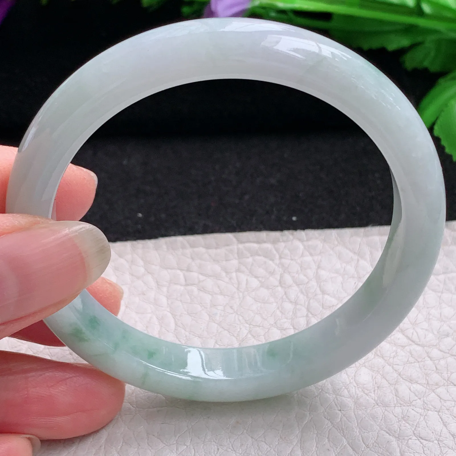 xx实拍55*10*7.4平安镯 缅甸翡翠精美冰飘花宽边玉手镯 玉手环