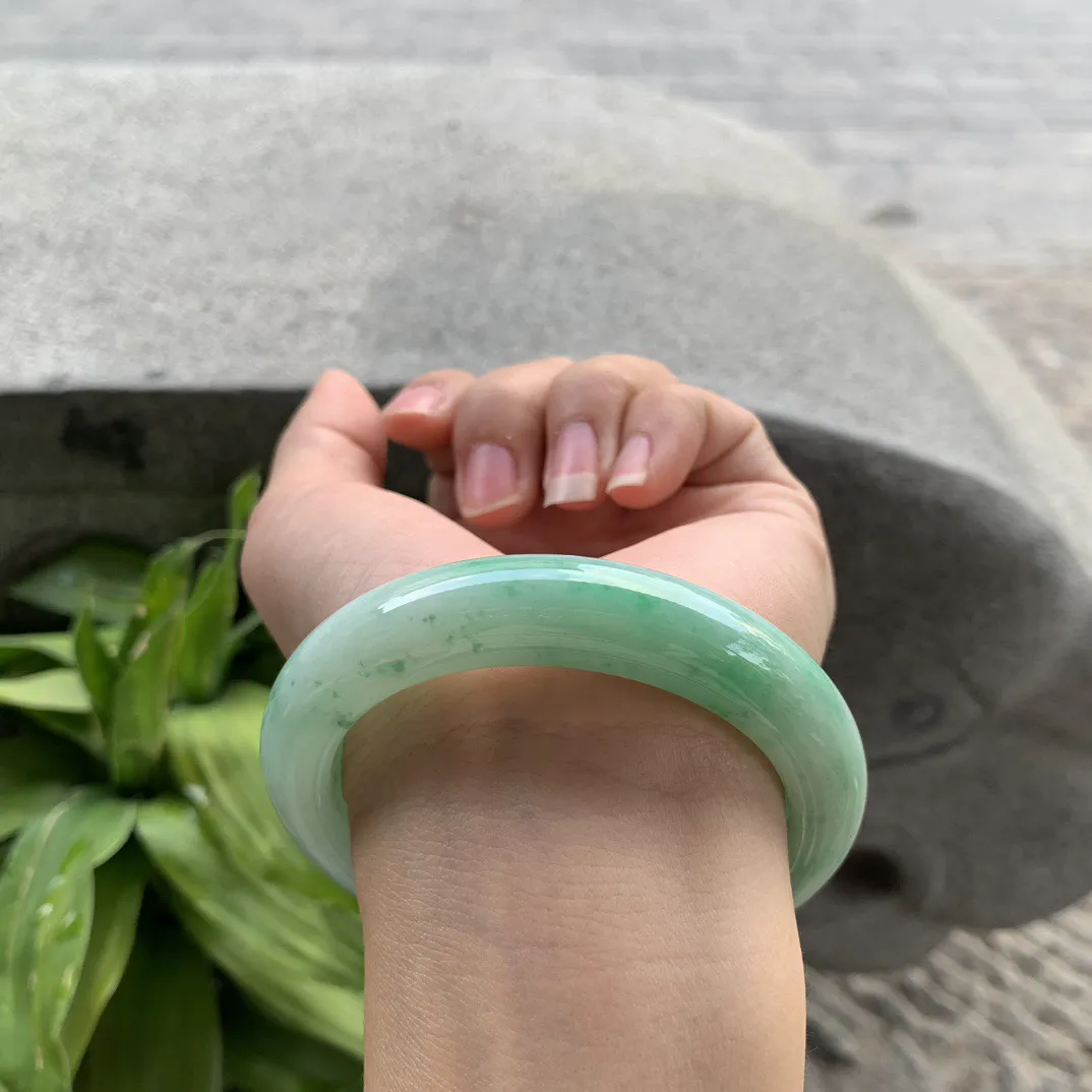 圈口 56-12.2-9.7【飘绿正圈手镯】正圈56 57可戴