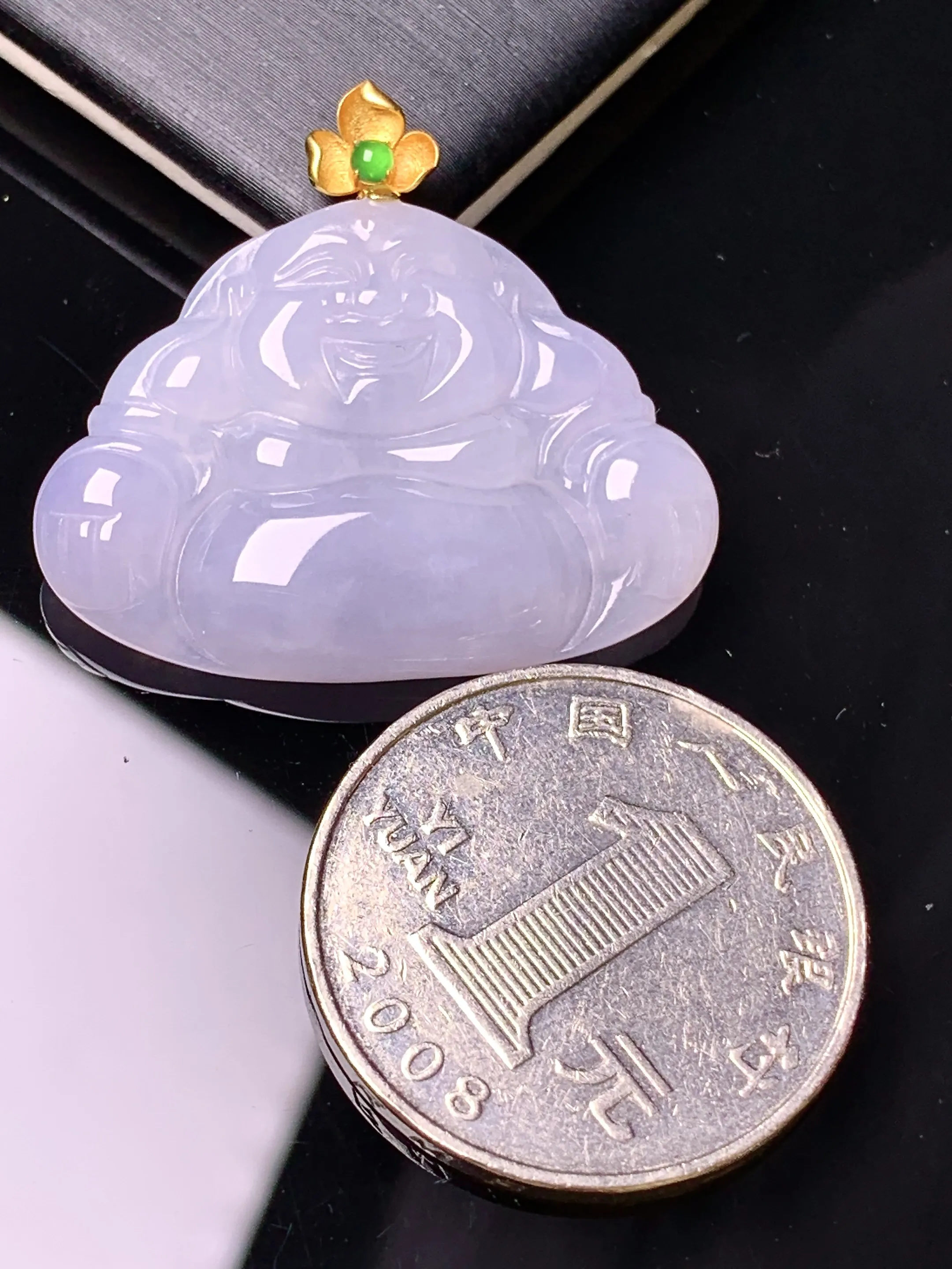 18k金镶嵌淡紫罗兰佛公吊坠 玉质细腻 色泽清新艳丽 整体尺寸28.8*32*4.3