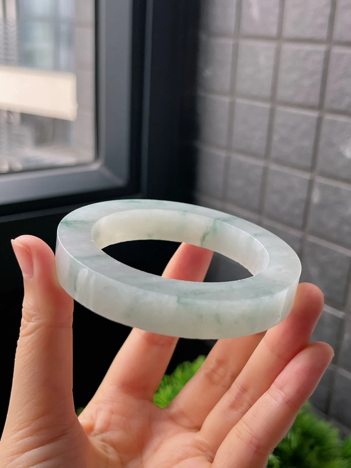 翡翠冰糯种飘花毛坯，⭕️正圈最大做57，最小做53