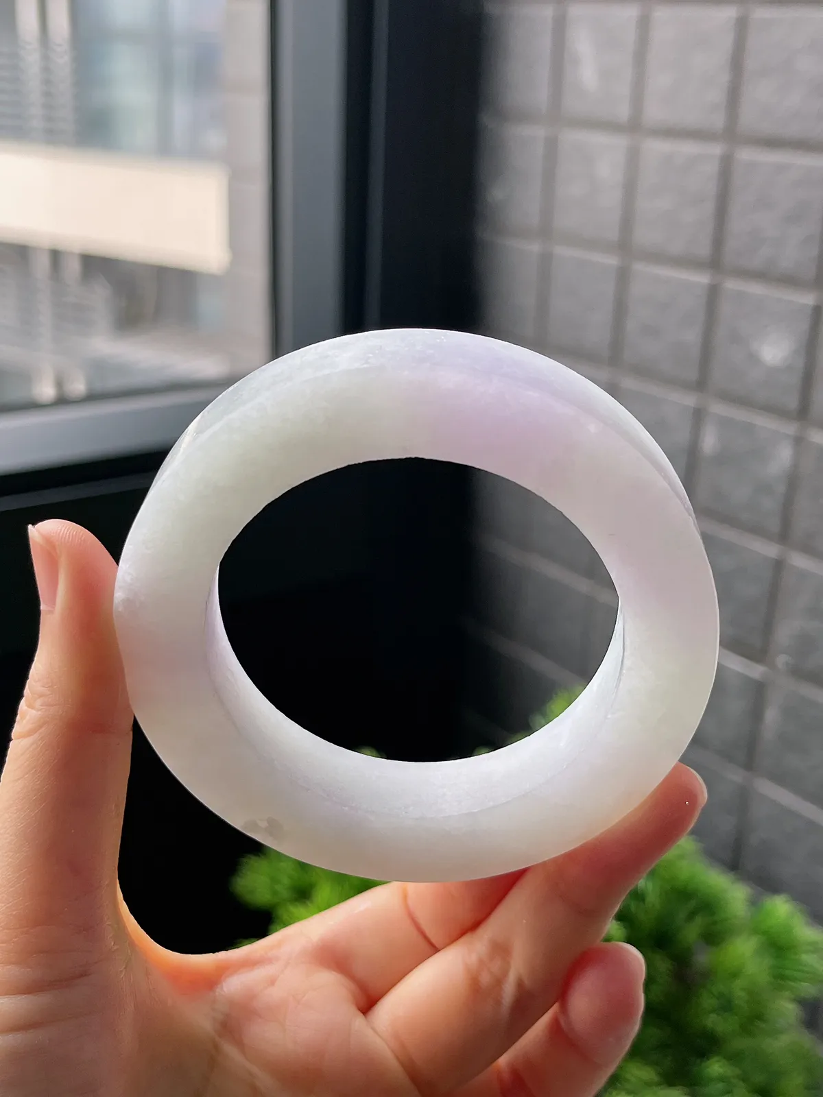 翡翠冰糯种春带彩镯饼，⭕️正圈最大做61，最小做53.6