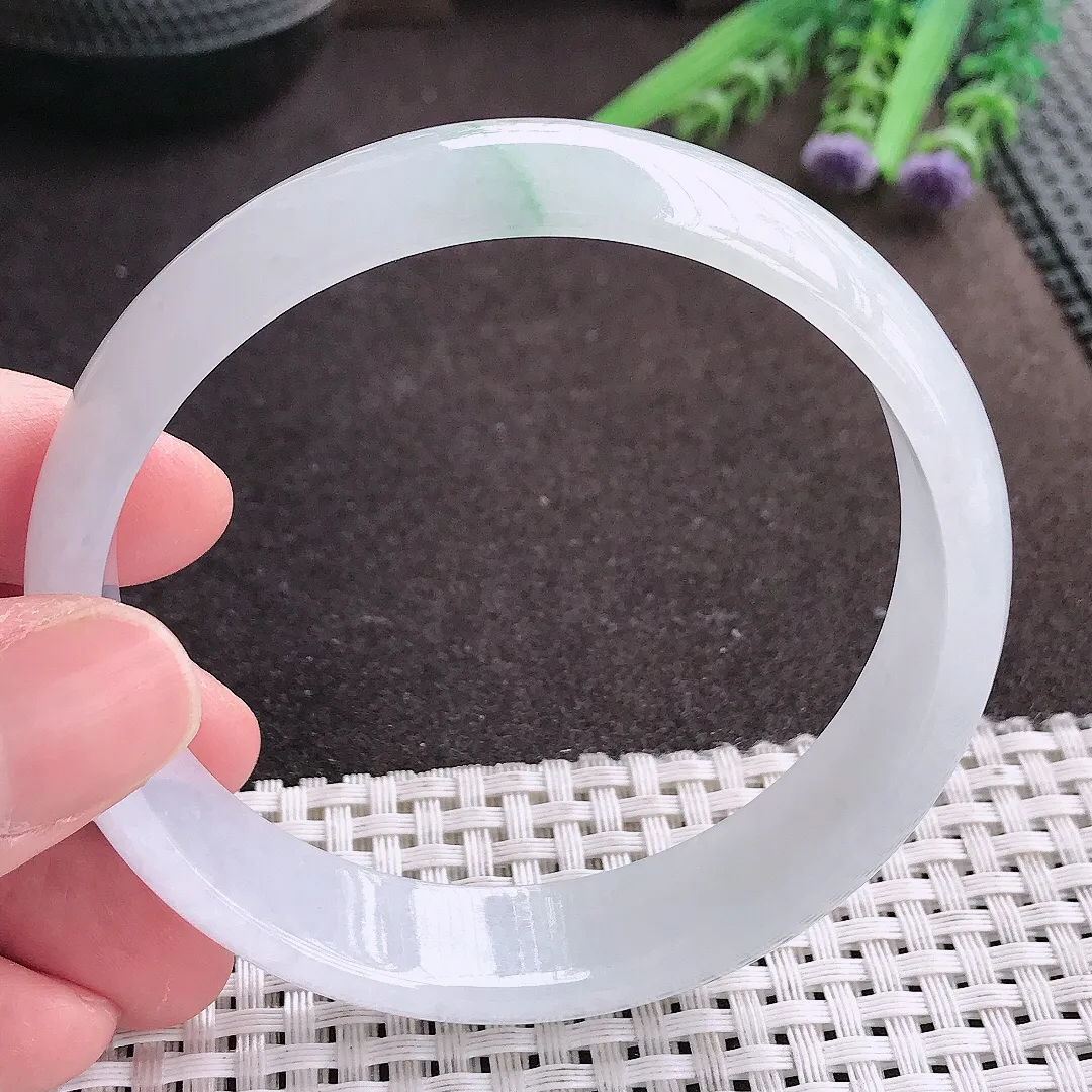 实拍A货翡翠62.5/14.9/6大圈口老坑冰润起胶飘花手镯宽边翡翠玉镯女款