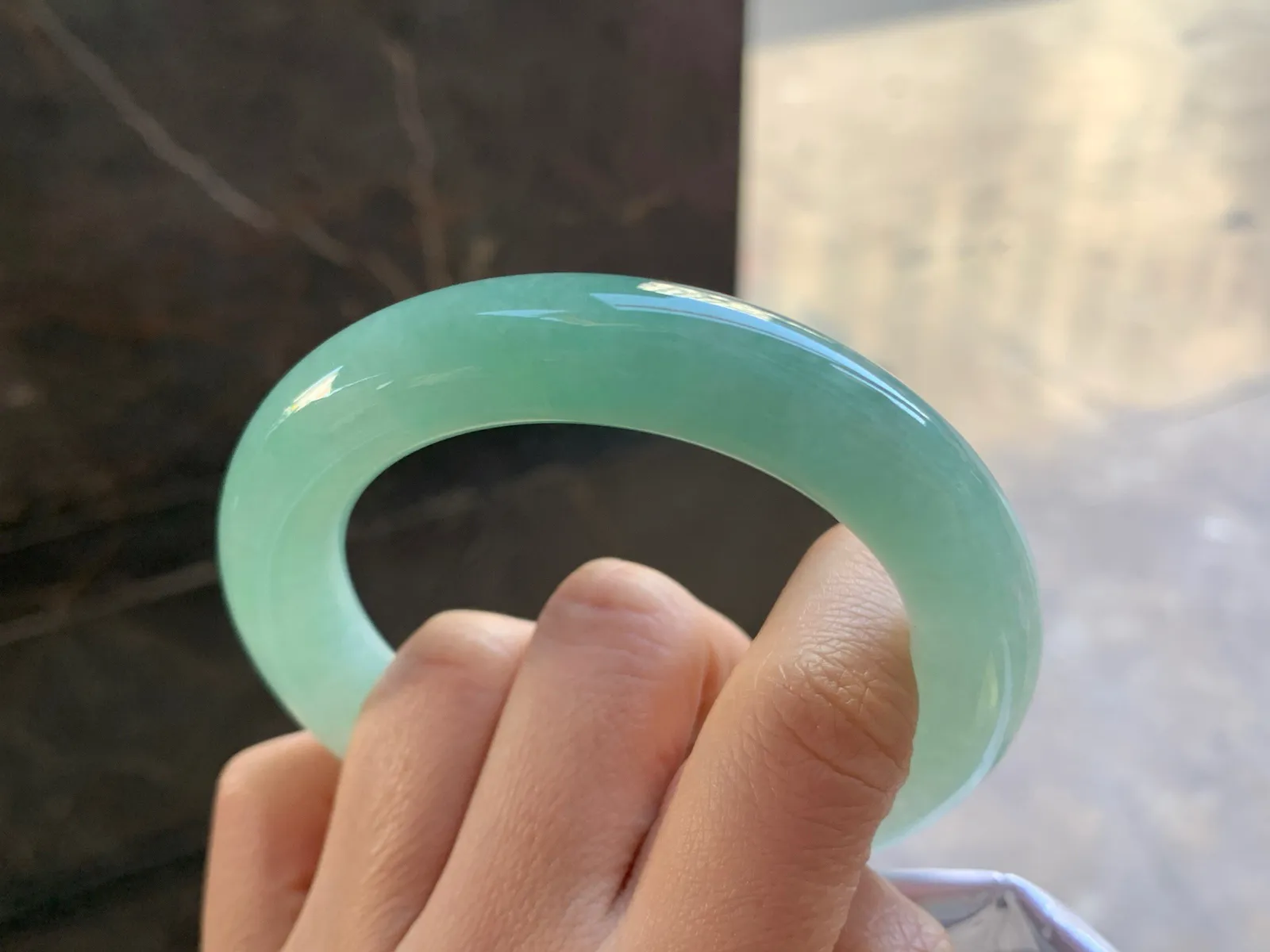 56-12.3

晴绿圆条手镯^_^清新