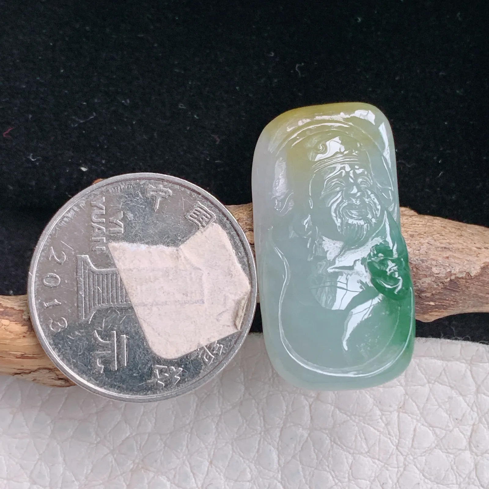 lz实拍32.2*16*6.5缅甸翡翠精雕冰三彩财神 财爷玉吊坠 玉挂坠