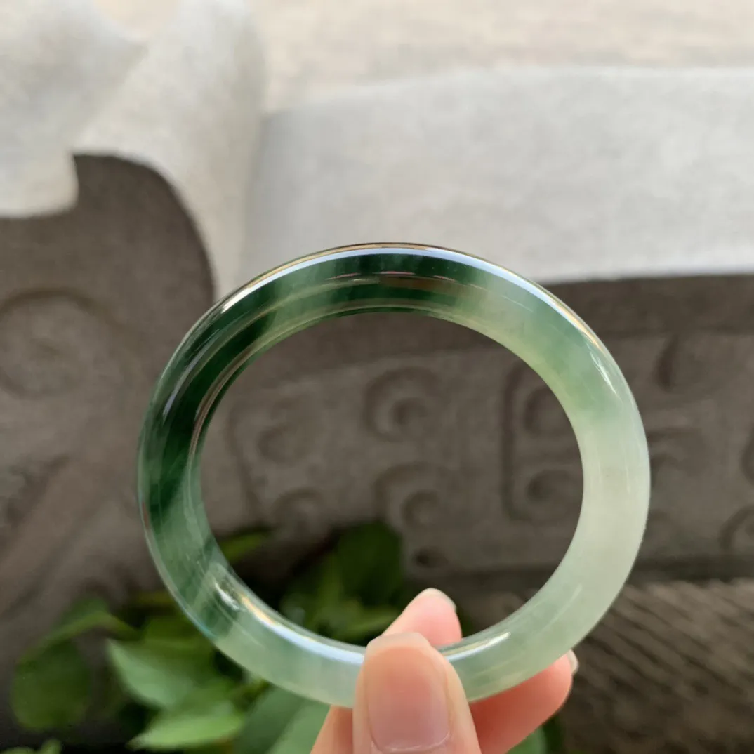 小圈口52.8-8.9 【油绿圆条手镯】圆条52 53可戴