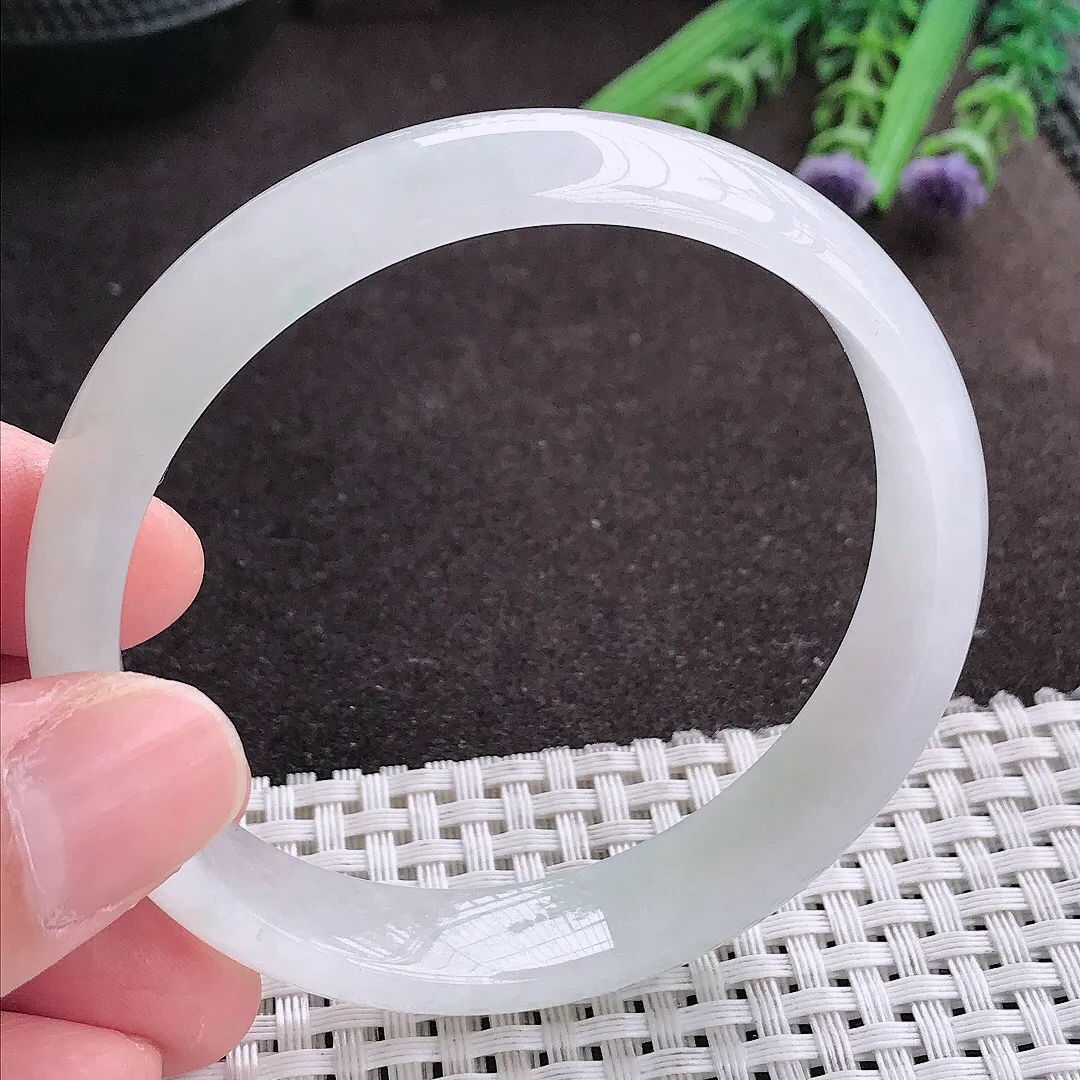 实拍A货翡翠59/13.1/6.3老坑冰透起胶月光白手镯宽边翡翠玉镯女款