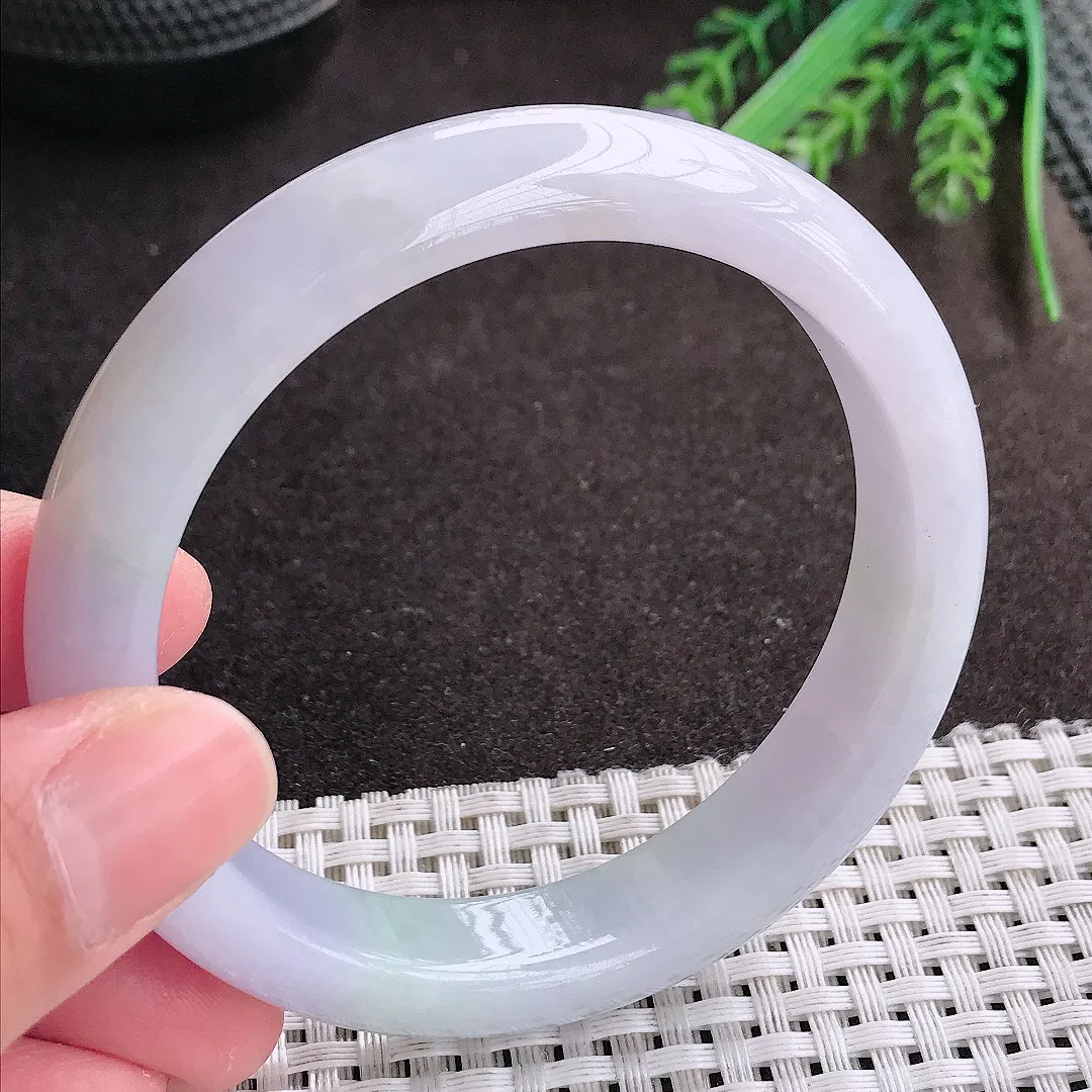 实拍A货翡翠58.8/12.6/8.5老坑冰润水灵淡雅紫罗兰手镯宽边翡翠玉镯女款