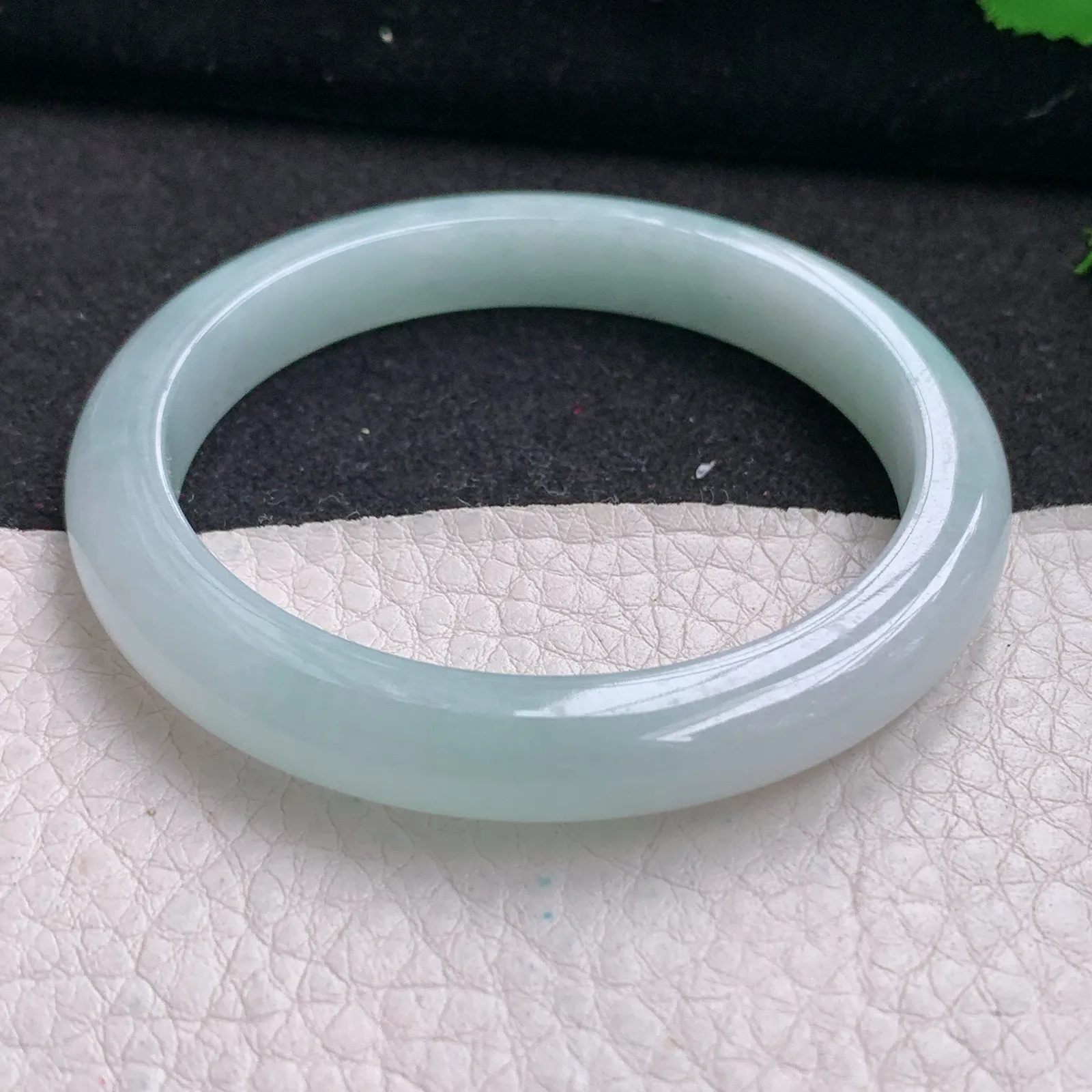 nr小圈口51.6*8.3*7平安镯 缅甸翡翠精美秀气宽边玉手镯 玉手环