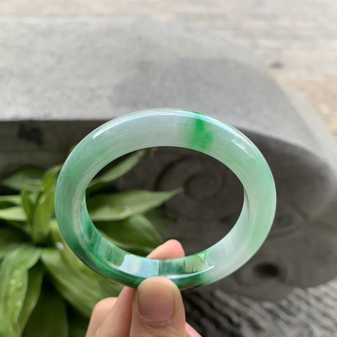 小圈口53.5-11.4-8.9 【辣阳绿正圈手镯】正圈53 54可戴