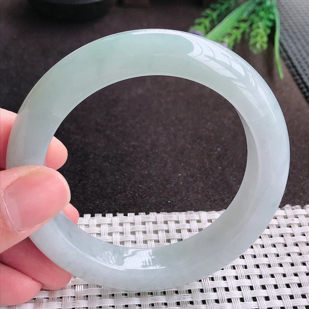 实拍A货翡翠60.5/13/10.8大圈口老坑冰润起胶冰晴厚装手镯宽边翡翠玉镯女款