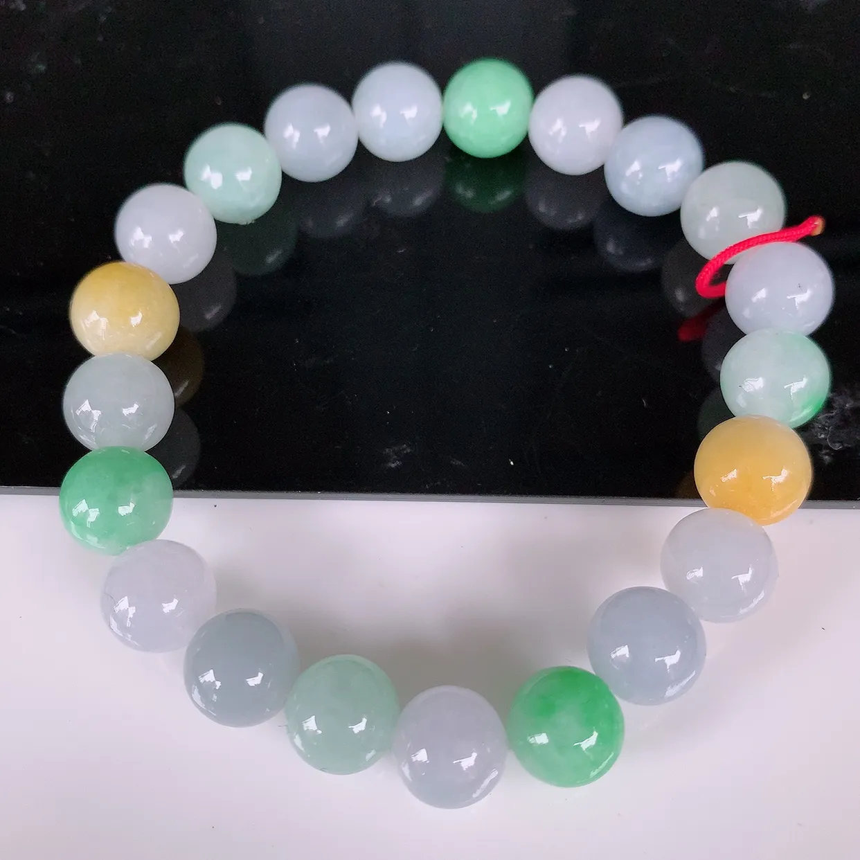 自然光实拍，冰润多宝翡翠手链，多彩翡翠手串，颜色丰富，料子细腻，高档大气，自戴送礼佳品！#46.19取一尺寸9.5