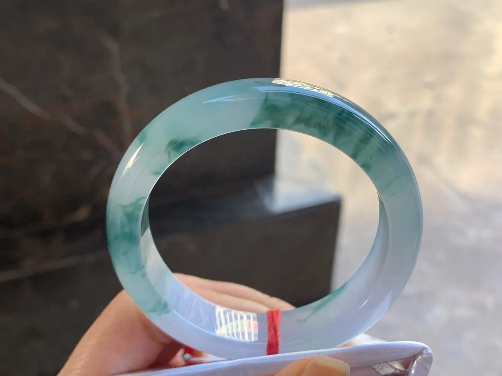 53-13.7-8.4

蓝花手镯^_^飘花灵韵 鲜艳