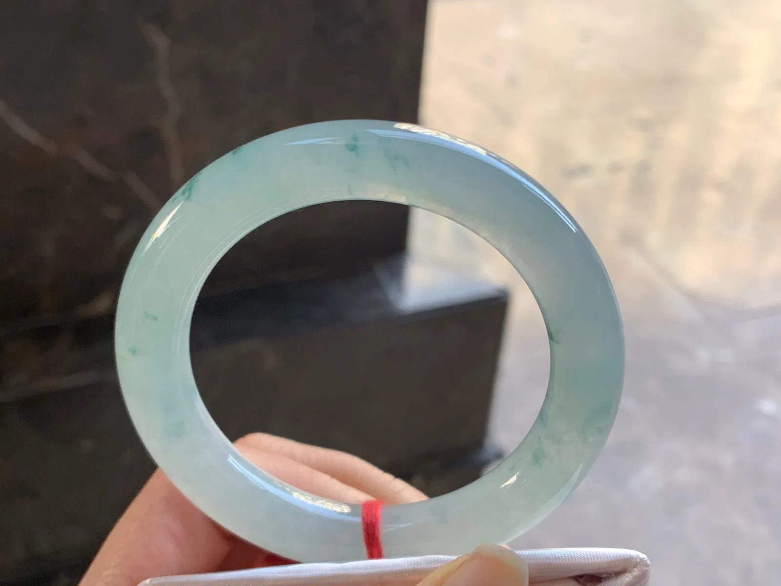 57.5-11

蓝花圆条手镯^_^飘花灵韵