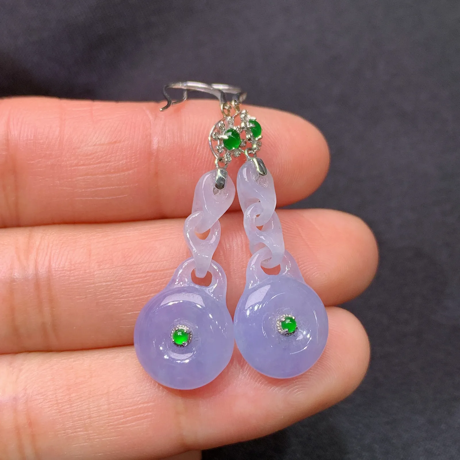 紫罗兰平安扣耳坠，18k金镶嵌，温润细腻，颜色鲜艳，Ls 尺寸24.4*11.2*4