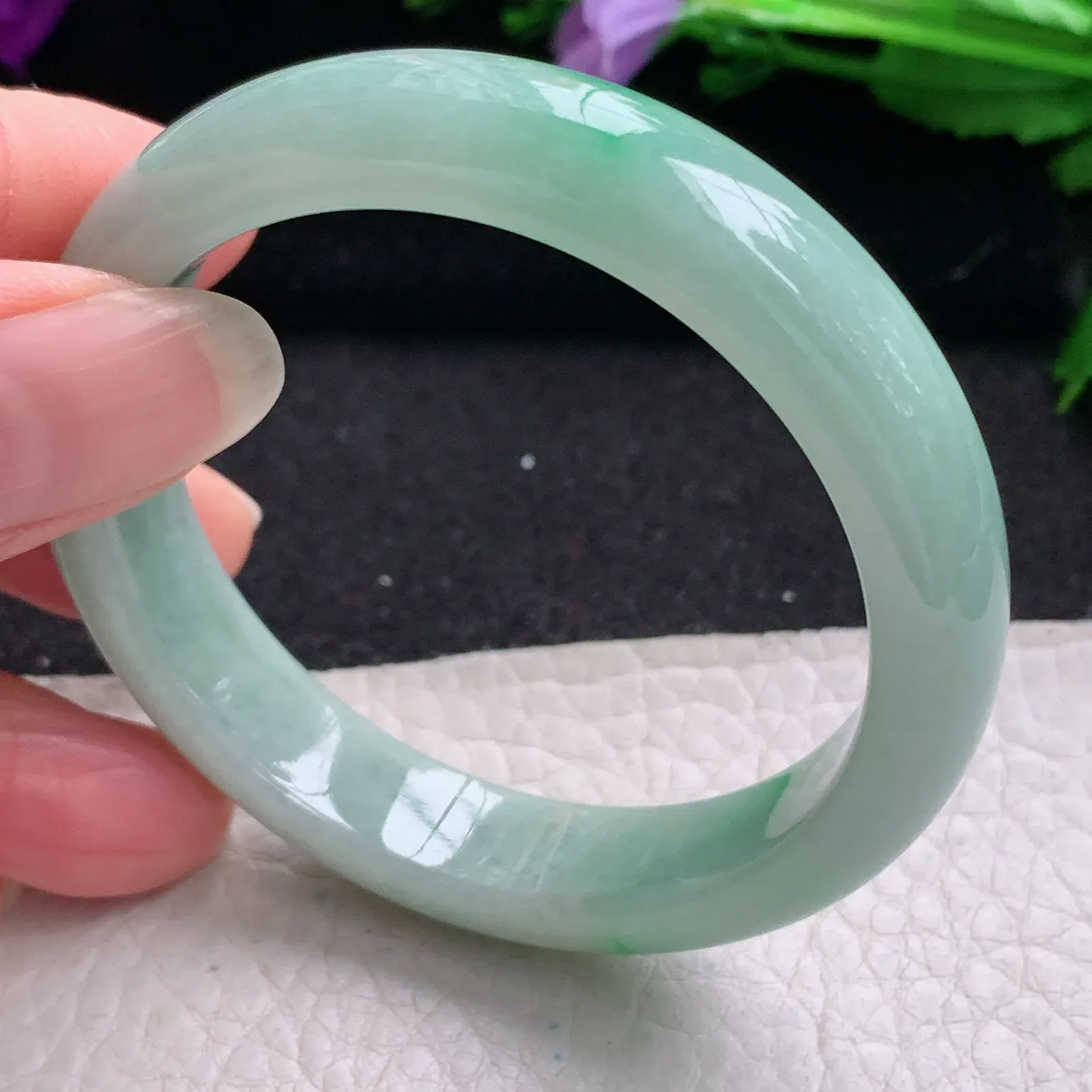 xx小圈口50.8*11.6*7.2平安镯 缅甸翡翠精美飘阳绿宽边玉手镯 玉手环