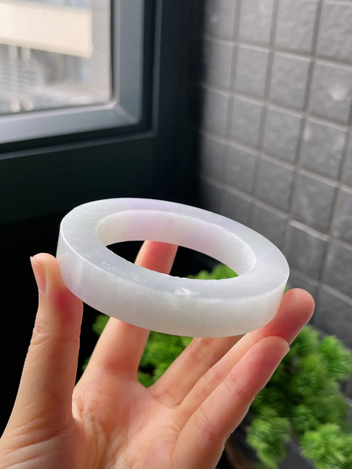 翡翠冰糯种春带彩镯饼，⭕️正圈最大做61，最小做53.6