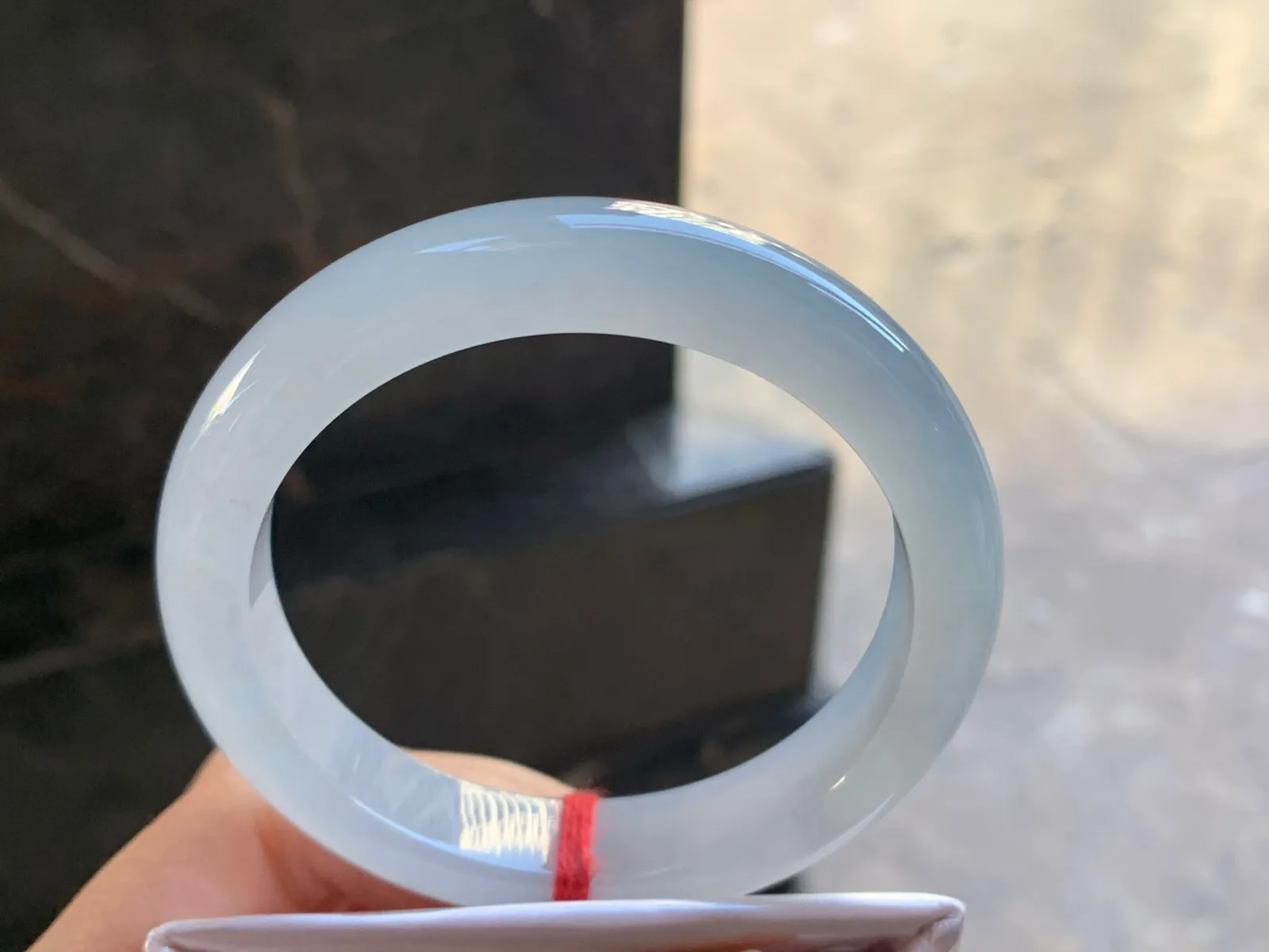 57-12.2-8.6

冰种手镯^_^水润冰透 清新