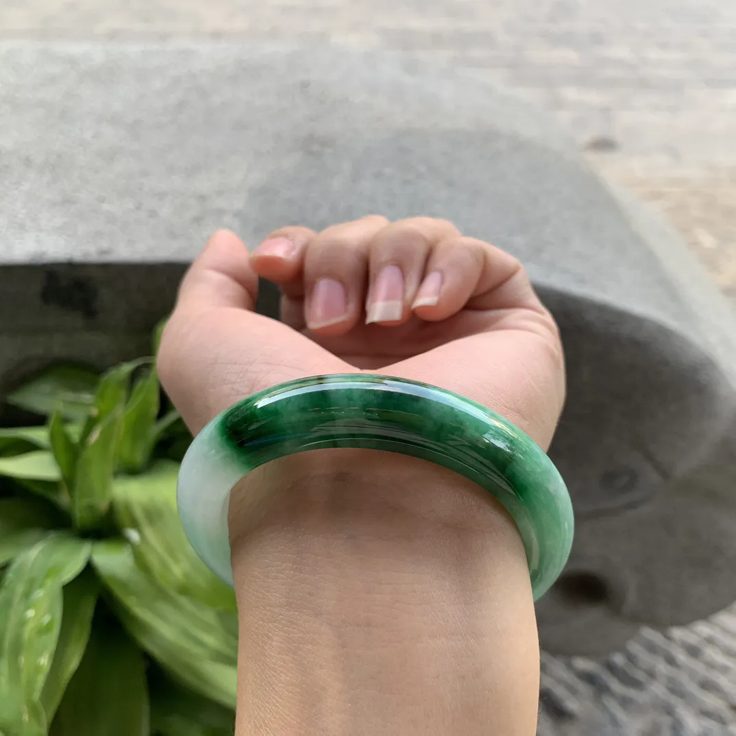 小圈口53.5-11.4-8.9 【辣阳绿正圈手镯】正圈53 54可戴