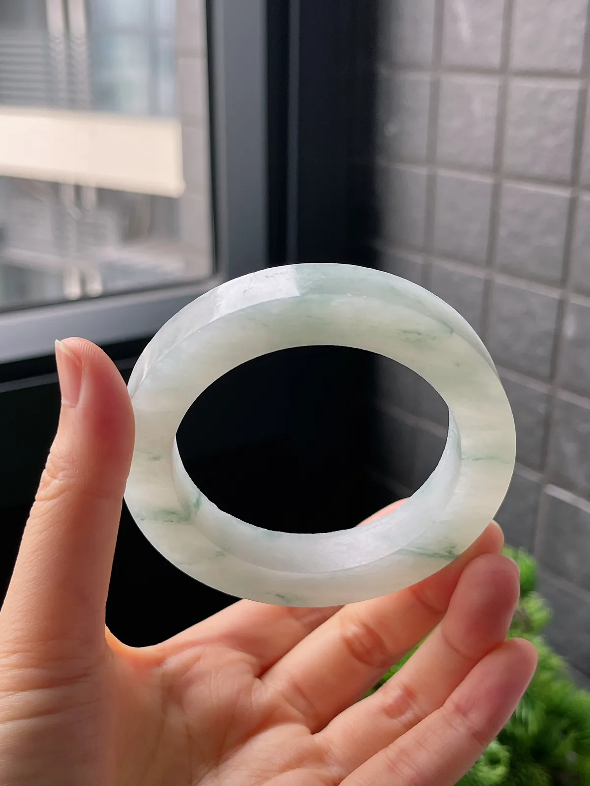 翡翠冰糯种飘花毛坯，⭕️正圈最大做57，最小做53