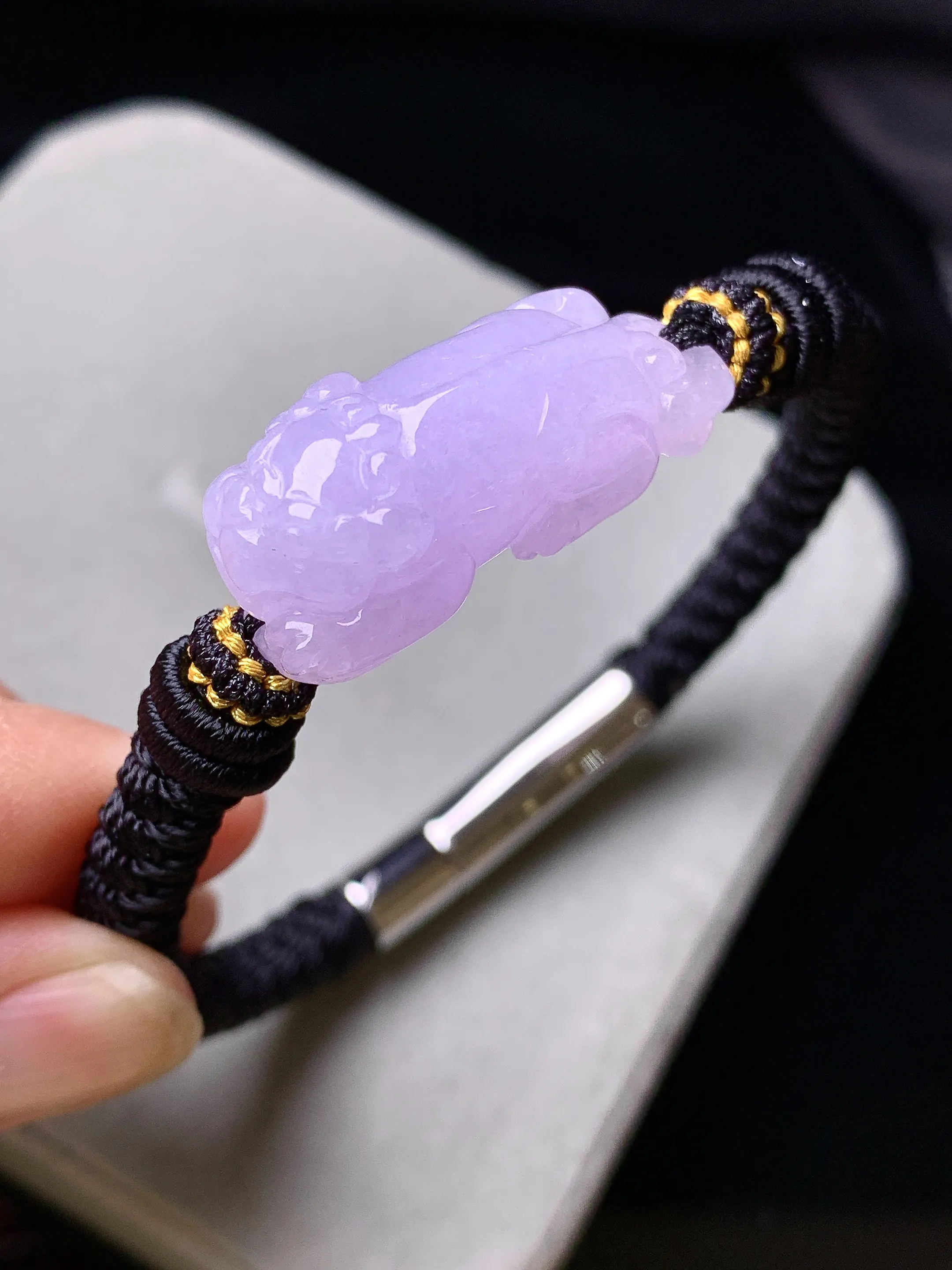 紫罗兰貔貅手链 玉质细腻 色泽清新艳丽 整体尺寸28.8*11.8*11.5