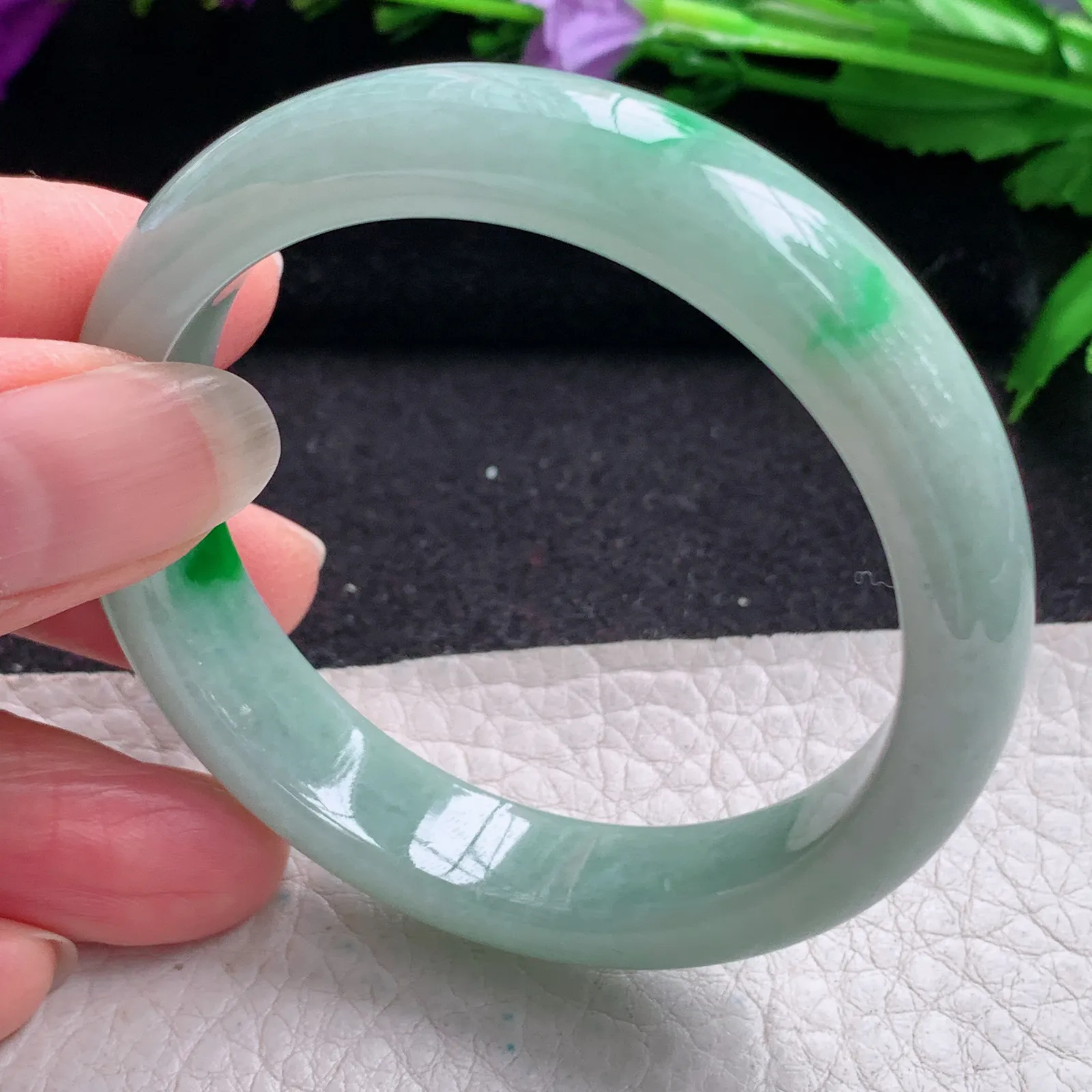 xx小圈口50.8*11.6*7.2平安镯 缅甸翡翠精美飘阳绿宽边玉手镯 玉手环