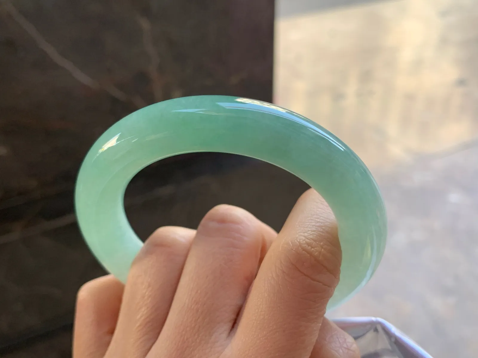 56-12.3

晴绿圆条手镯^_^清新