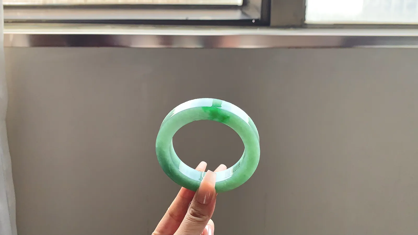 【月光星辰湖水底辣绿】