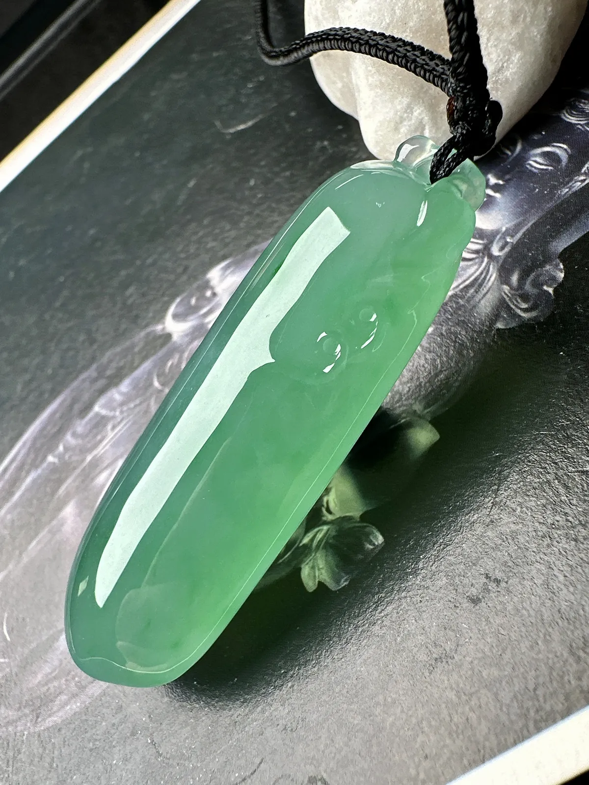 【冰种满绿大福瓜】质地冰润细腻，种老起光，收藏品质