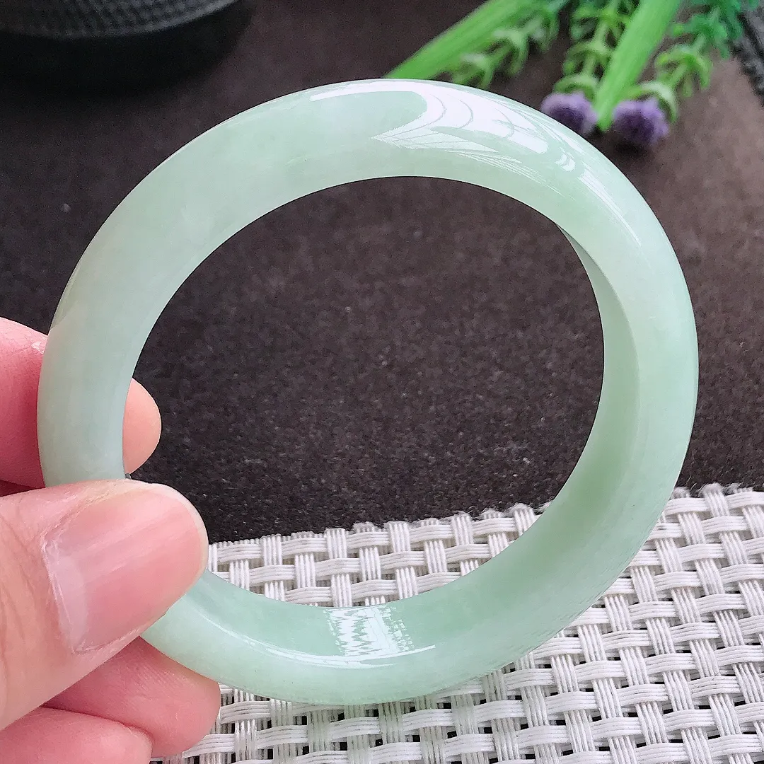 实拍A货翡翠55/12.6/8.5老坑冰润水灵冰晴绿满绿手镯宽边翡翠玉镯女款