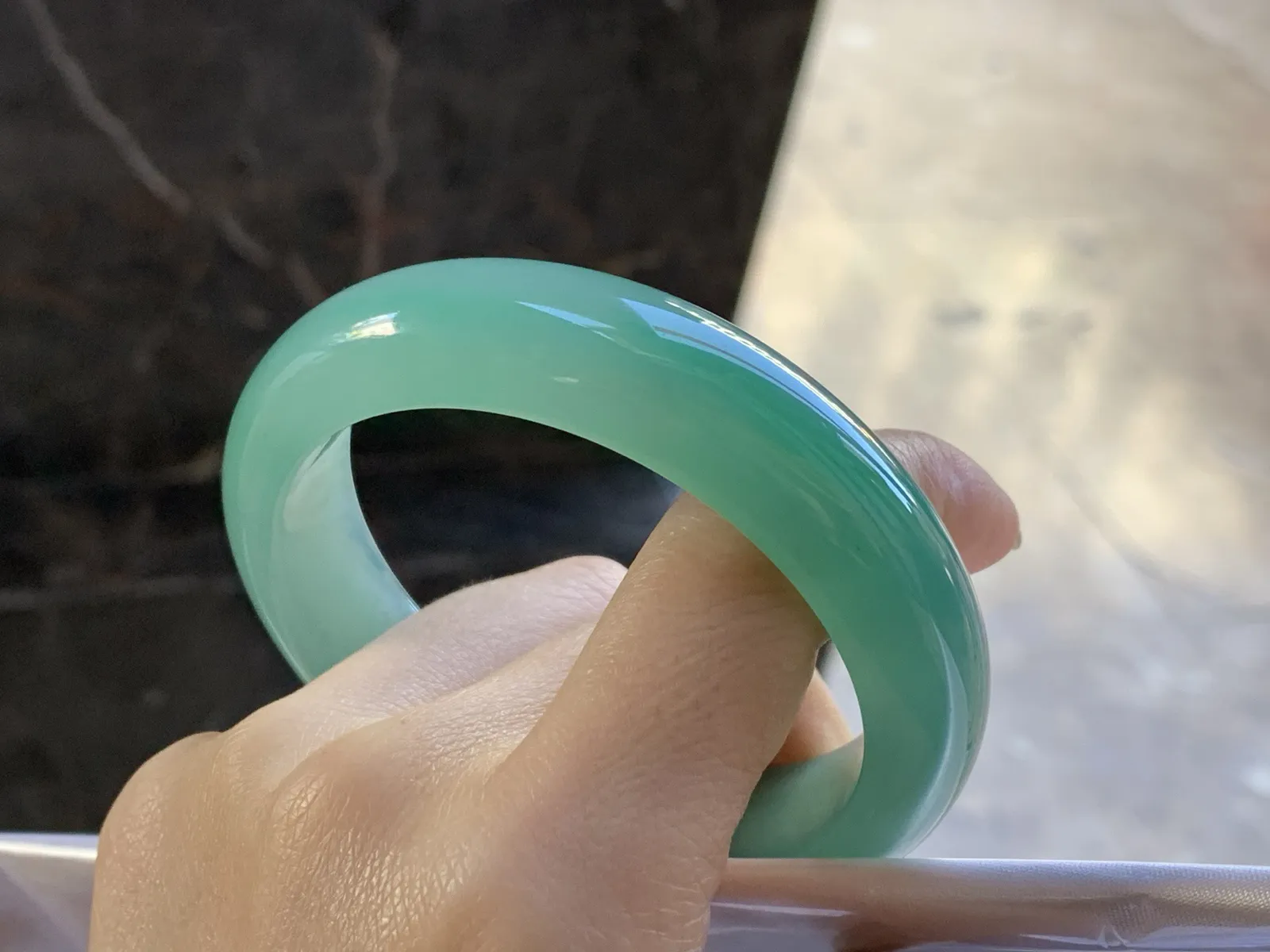 57-14.5-9

带色手镯^_^有种有色 上手漂亮