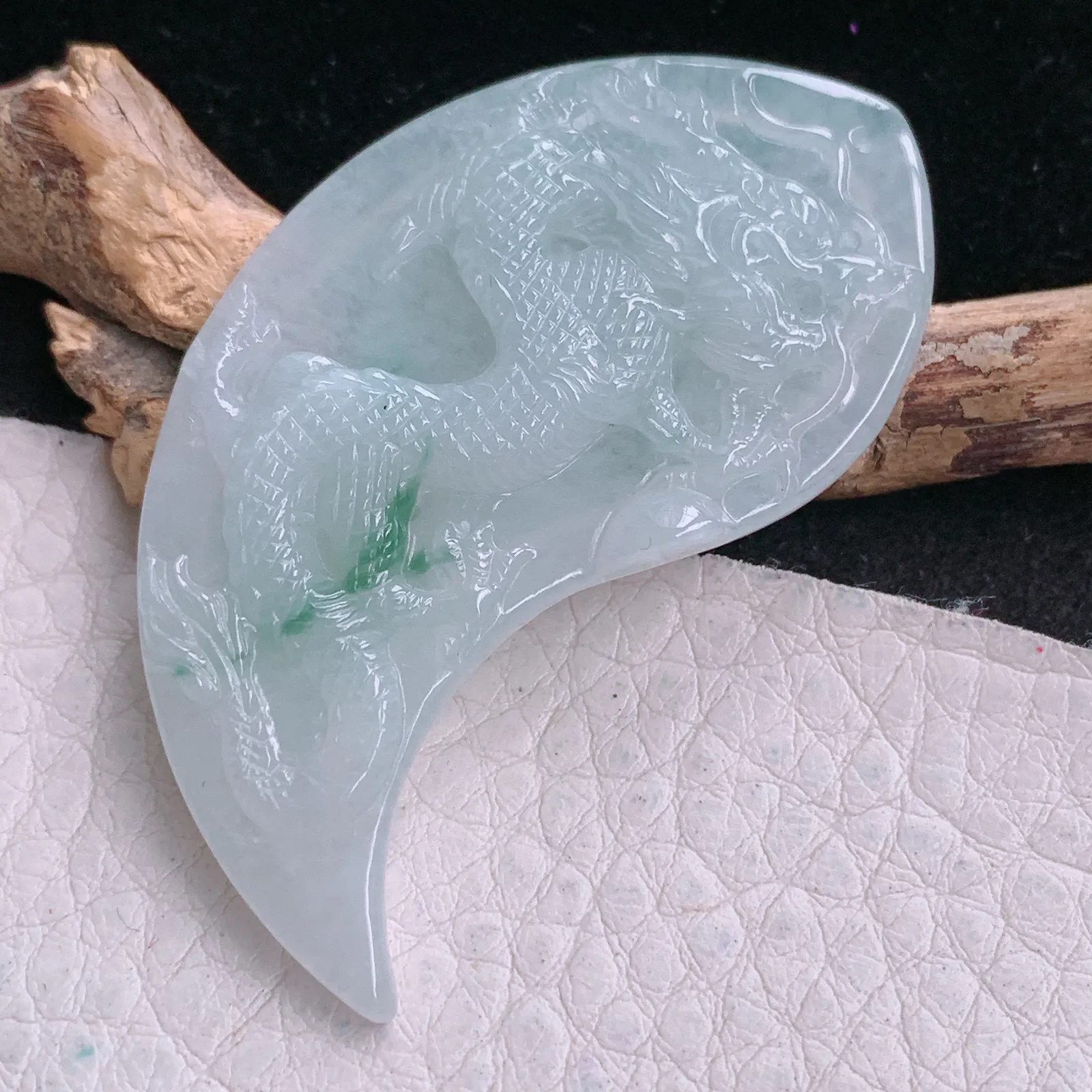 yn实拍52.8*5.8老坑精雕冰飘花灵动龙凤呈祥 翡翠龙凤对玉吊坠玉挂件