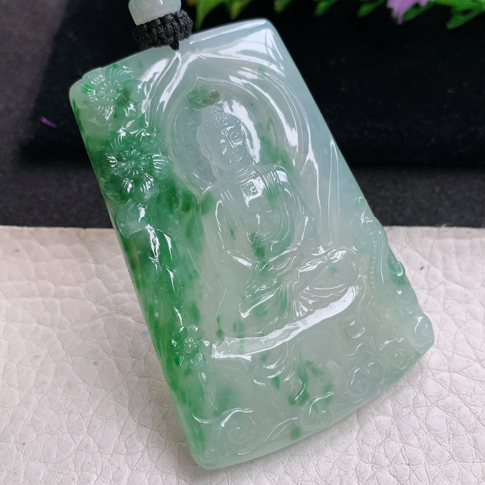 yl实拍63*43*6.5缅甸翡翠精雕冰飘绿花大日如来 花开见佛玉吊坠 玉挂坠