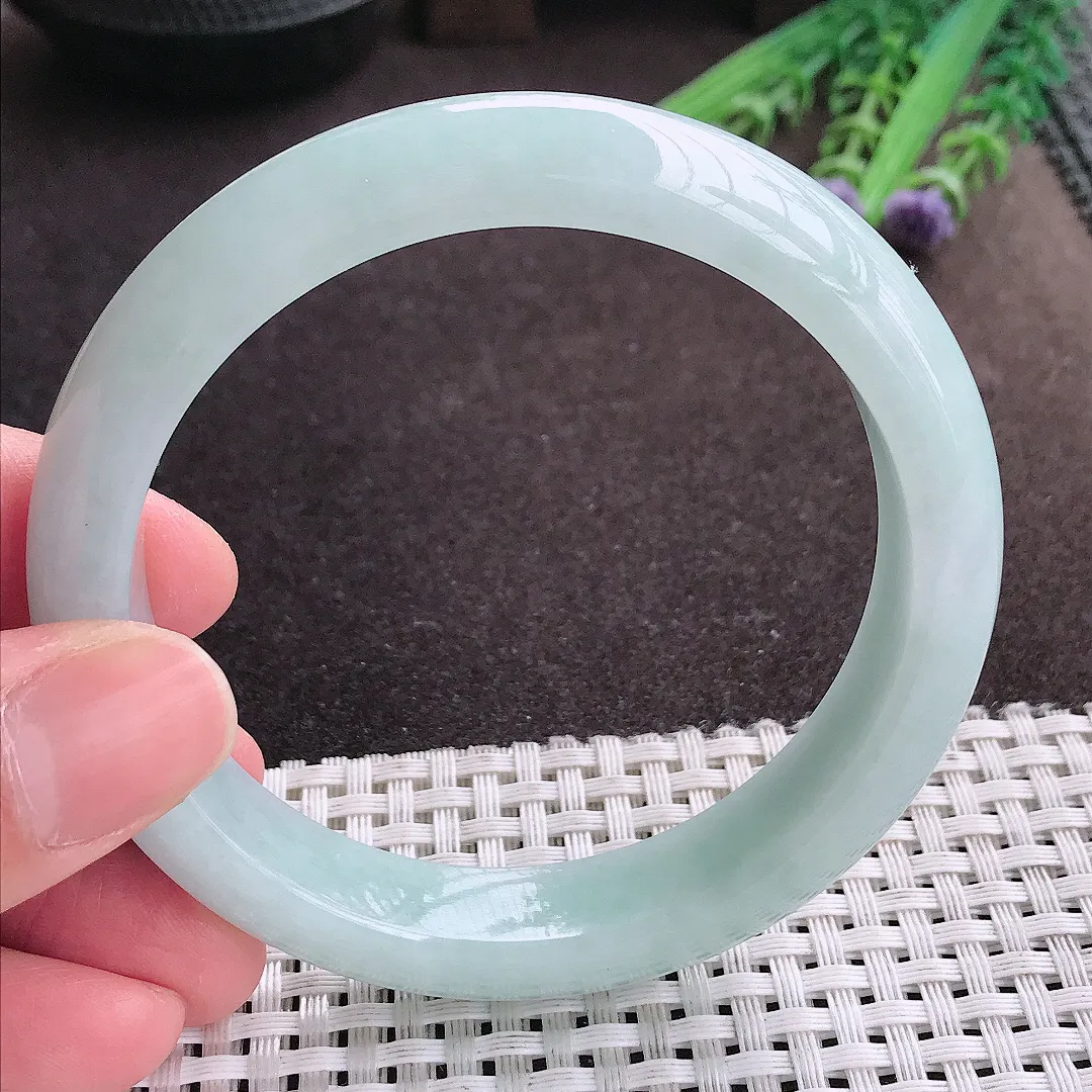 实拍A货翡翠60.5/12.6/8.5老坑冰润天空蓝手镯宽边翡翠玉镯女款