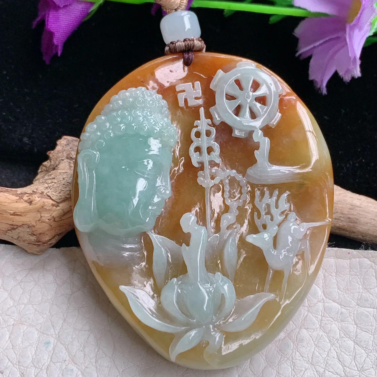 csy实拍59.5*48.8*13.8缅甸翡翠特色巧雕花开见佛 佛祖玉吊坠 玉挂坠