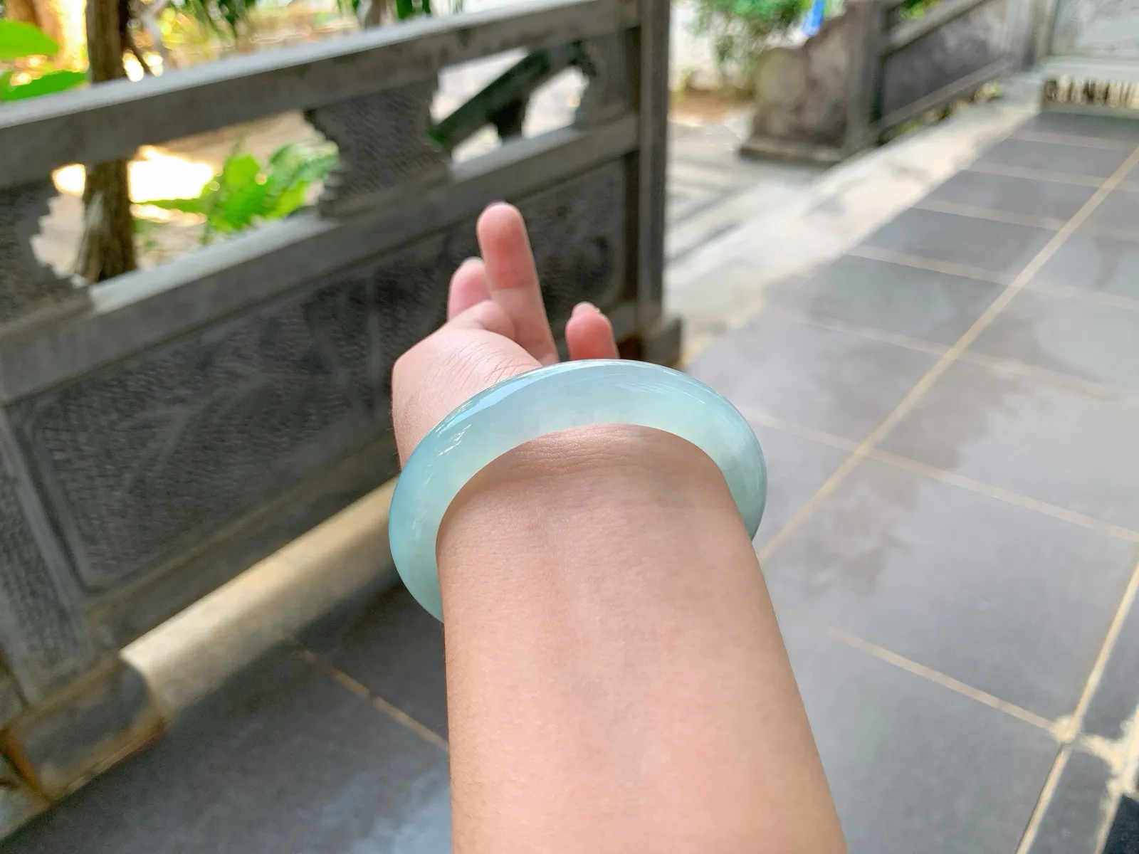 ｜54圈口
冰胶蓝底，色泽胶润饱满，温润细腻，上手效果绝美，很清新，