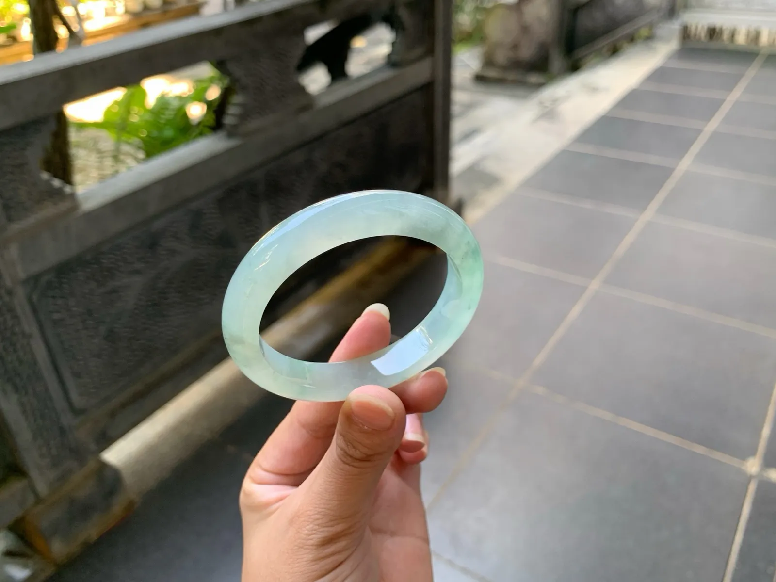 ｜53圈口
冰晴款，种水超级好，冰润起胶，有点矿点不影响佩戴，超级有性价比，