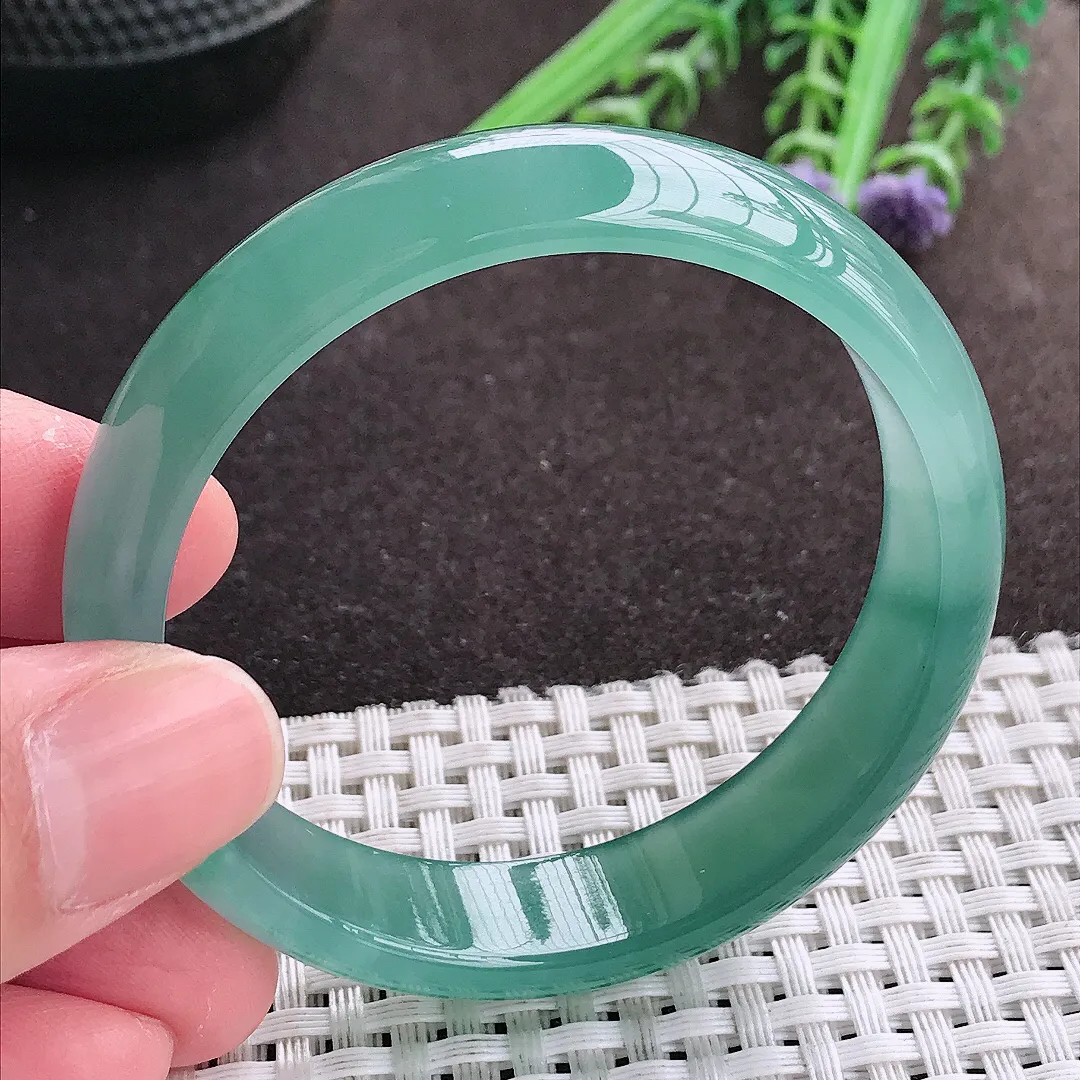 实拍A货翡翠52/12.7/6.4老坑冰胶果冻冰纯天空蓝韵手镯宽边翡翠玉镯女款