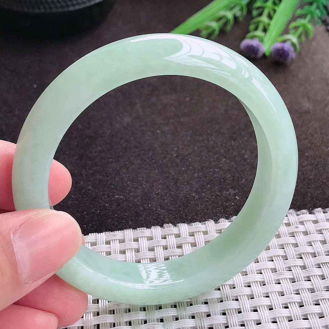 实拍A货翡翠55/12.6/8.5老坑冰润水灵冰晴绿满绿手镯宽边翡翠玉镯女款