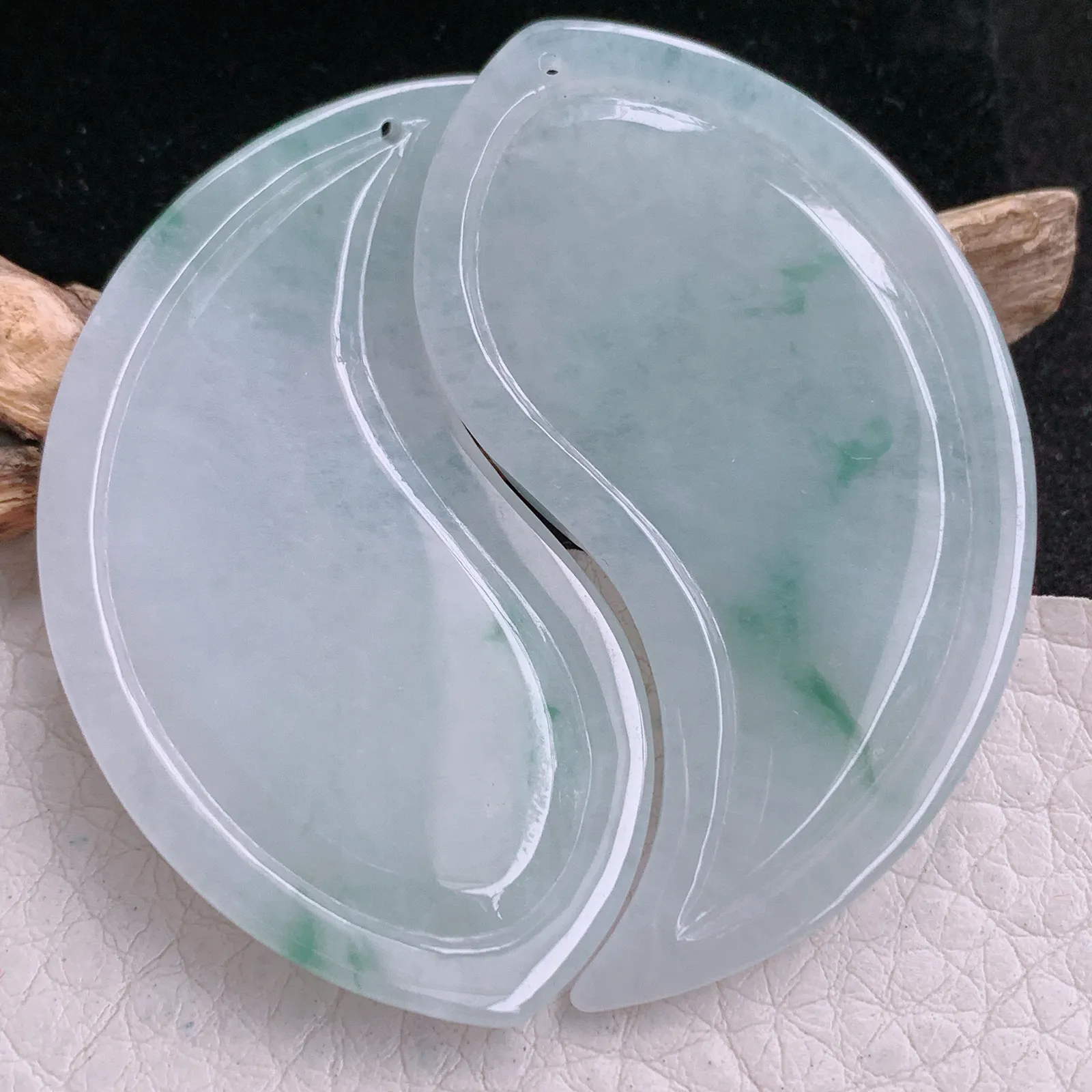 yn实拍52.8*5.8老坑精雕冰飘花灵动龙凤呈祥 翡翠龙凤对玉吊坠玉挂件