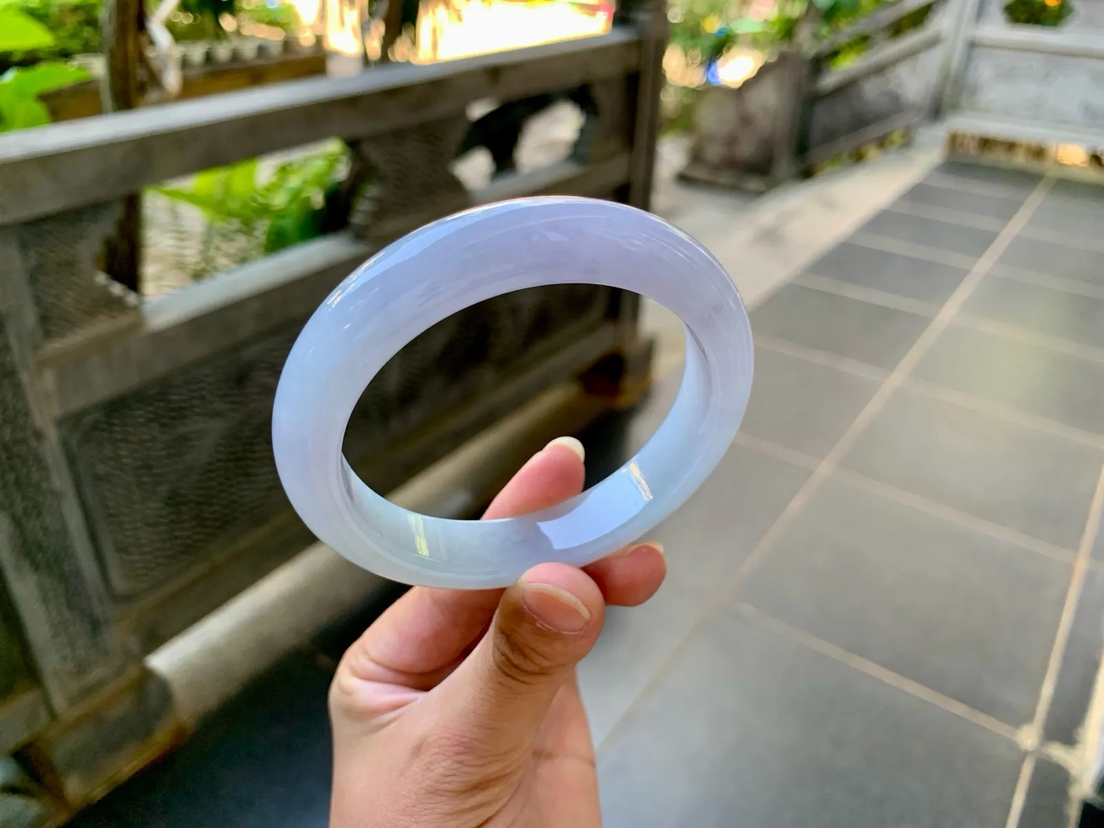 ｜61圈口
满春，大圈口，颜色很漂亮，端庄大气上档次，底妆匀称，