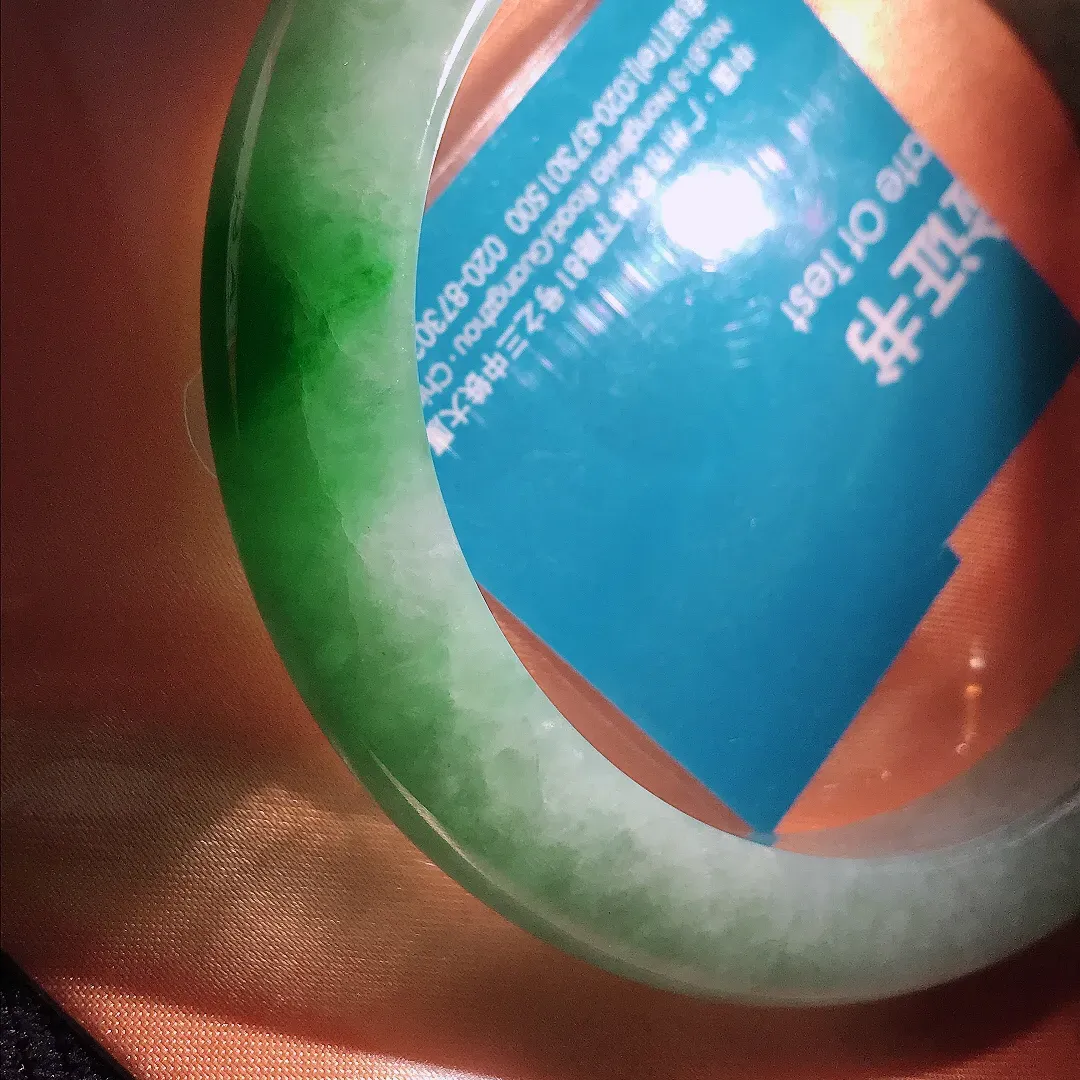 实拍A货翡翠60/12.3/9老坑精美满绿飘阳绿手镯宽边翡翠玉镯女款
