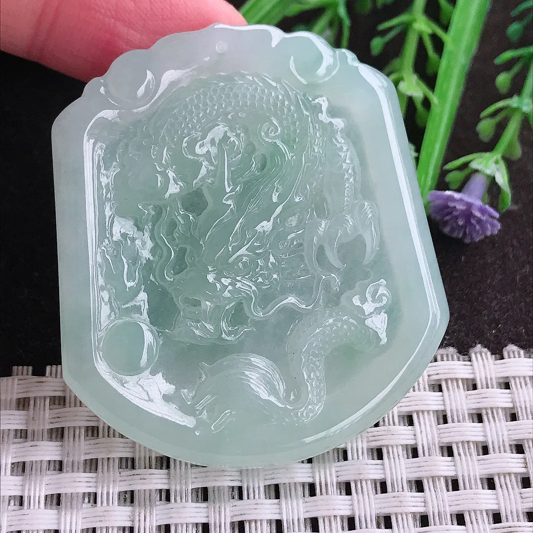 实拍A货翡翠50.8/45/5.2老坑冰胶果冻冰晴绿龙牌吊坠翡翠挂件